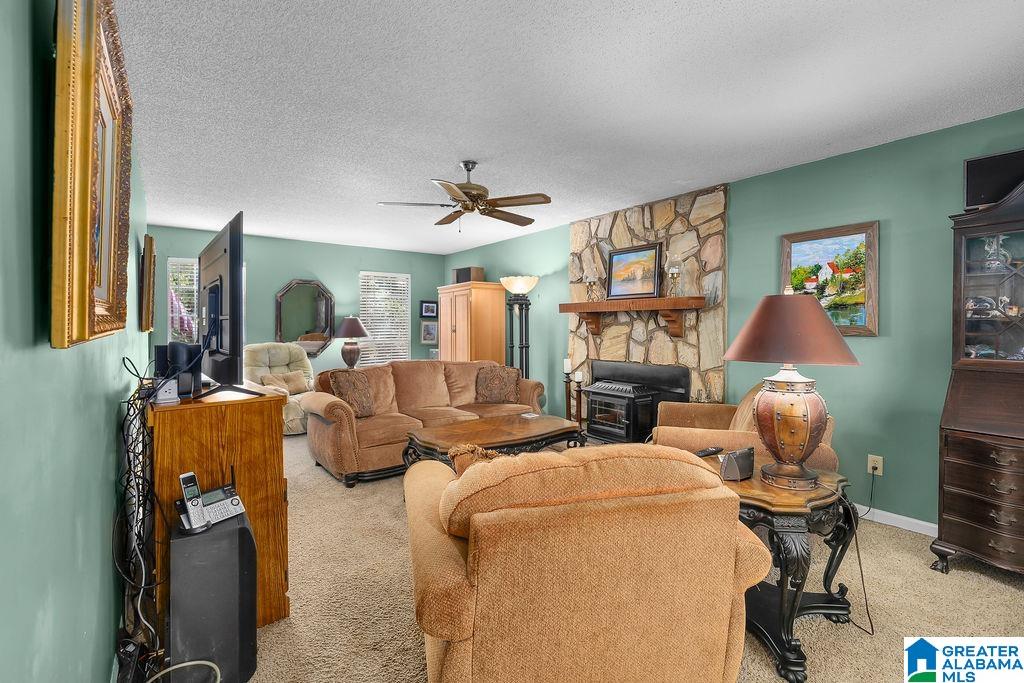 Photo 3 of Single family home for sale at 1798 Reed Rd NE, Center Point, AL 35215 | MLS# 21434381 | Listing updated on 2026-04-13