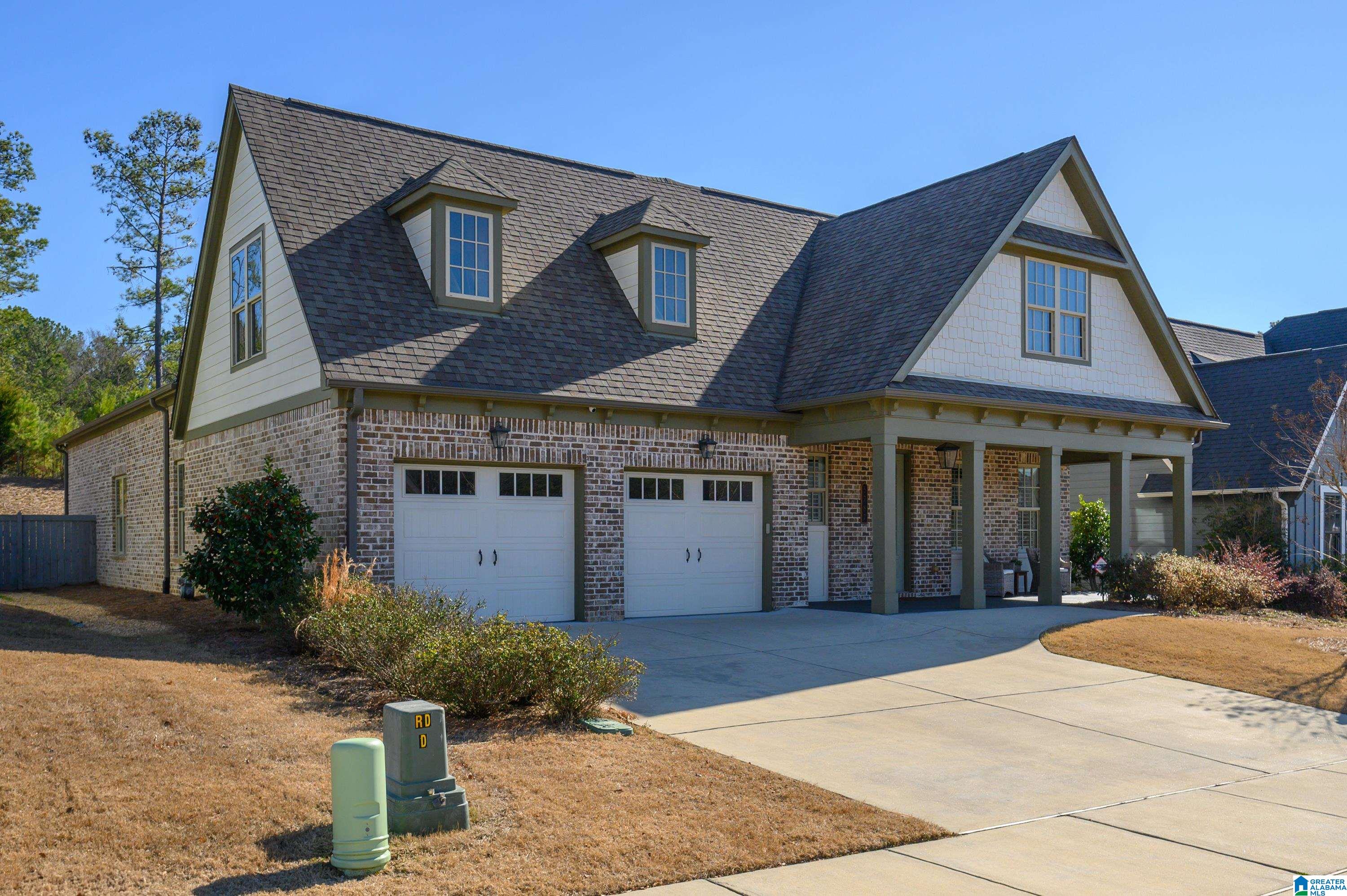 Homes for sale in Hoover, AL | 5787 Brayden Circle, Hoover, AL 35244 | MLS# 21434504