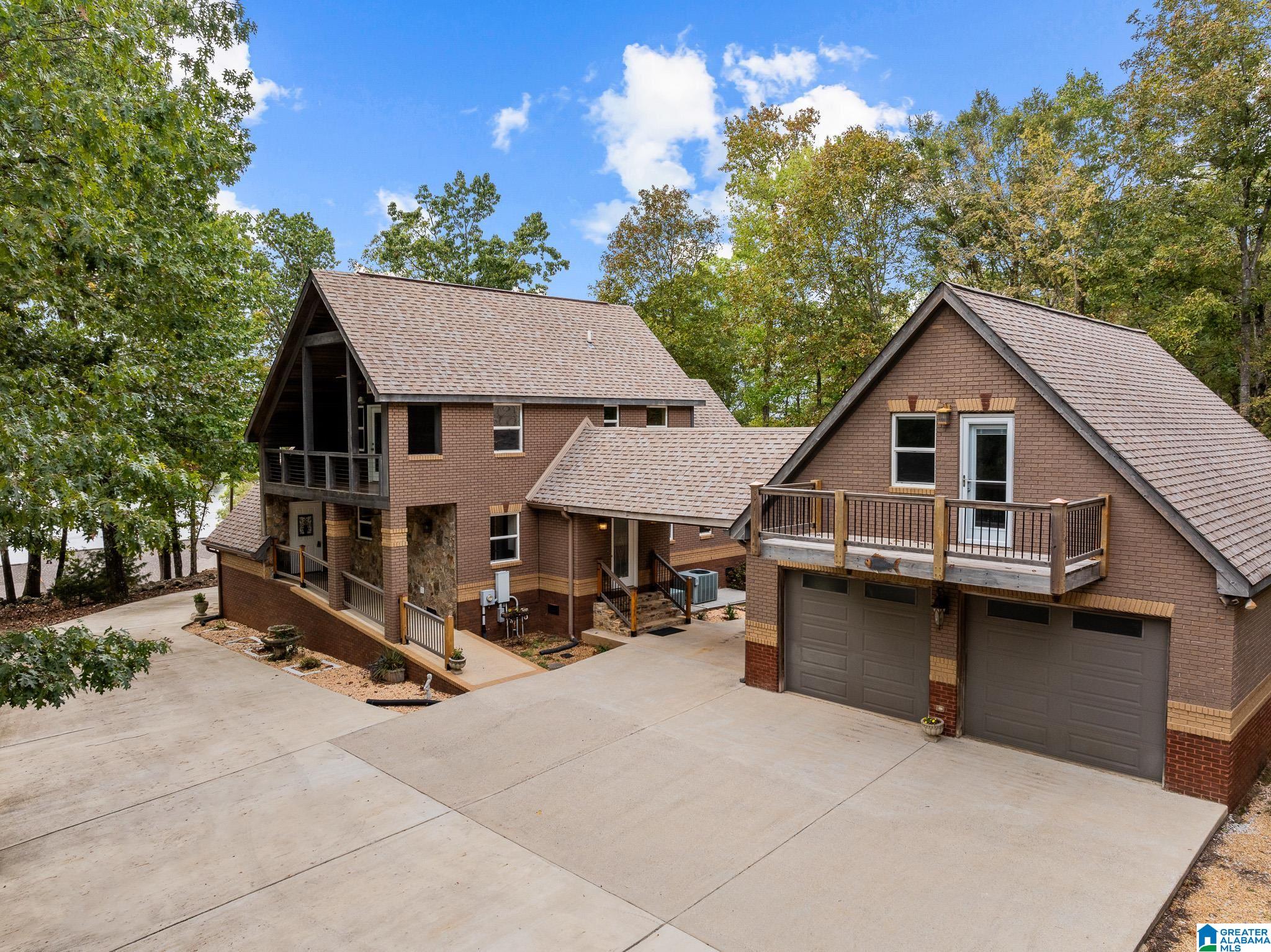 Photo 2 of Single family home for sale at 380 W Sunset Dr, Talladega, AL 35160 | MLS# 21434539 | Listing updated on 2026-06-02
