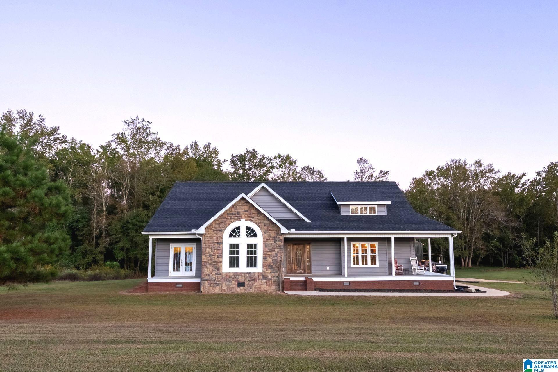 Homes for sale in Lineville, AL | 214 Crooked Tree Dr, Lineville, AL 36266 | MLS# 21434566