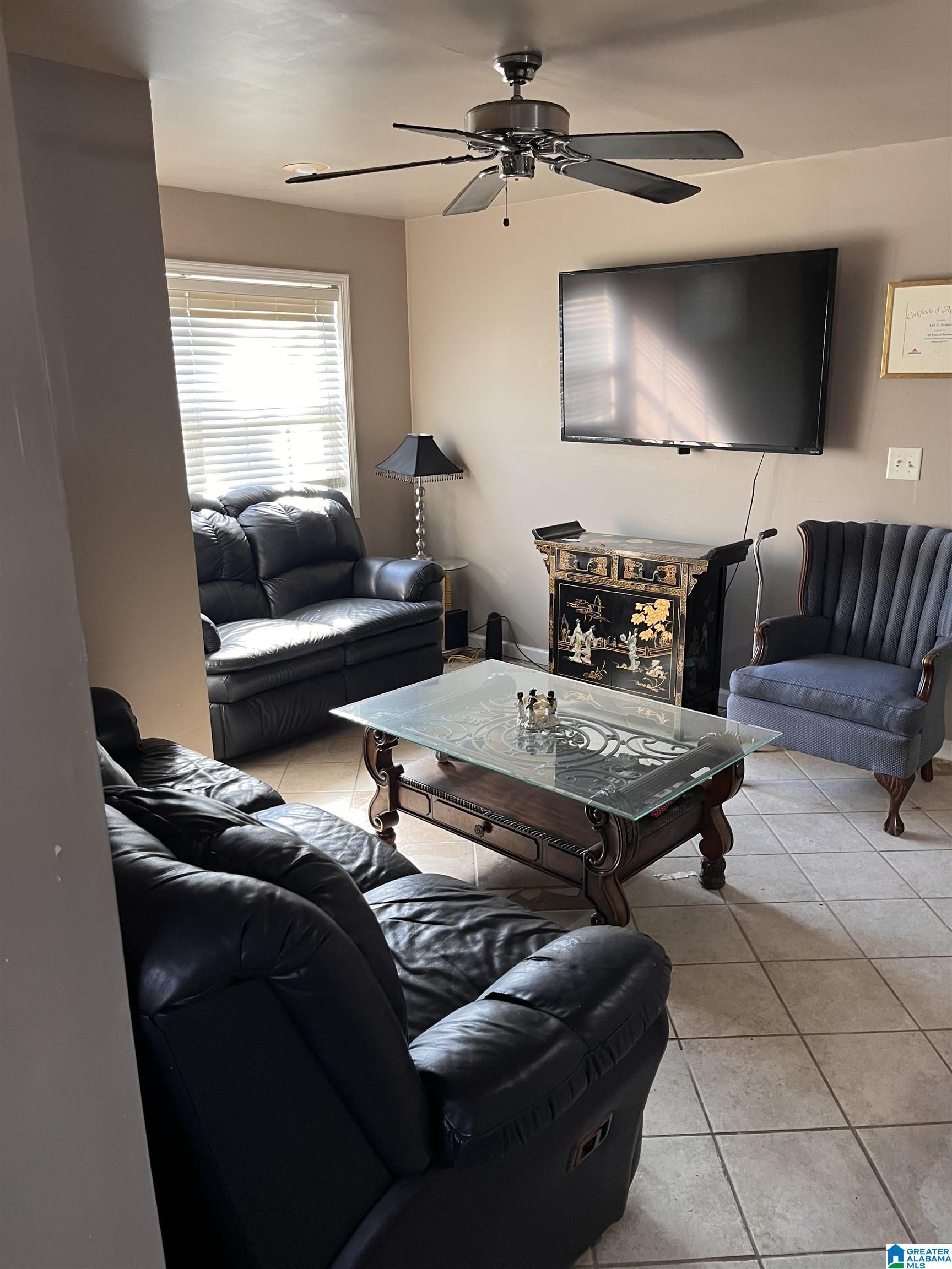 Photo 3 of Single family home for sale at 1909 36th Avenue N, Birmingham, AL 35207 | MLS# 21434718 | Listing updated on 2026-03-20