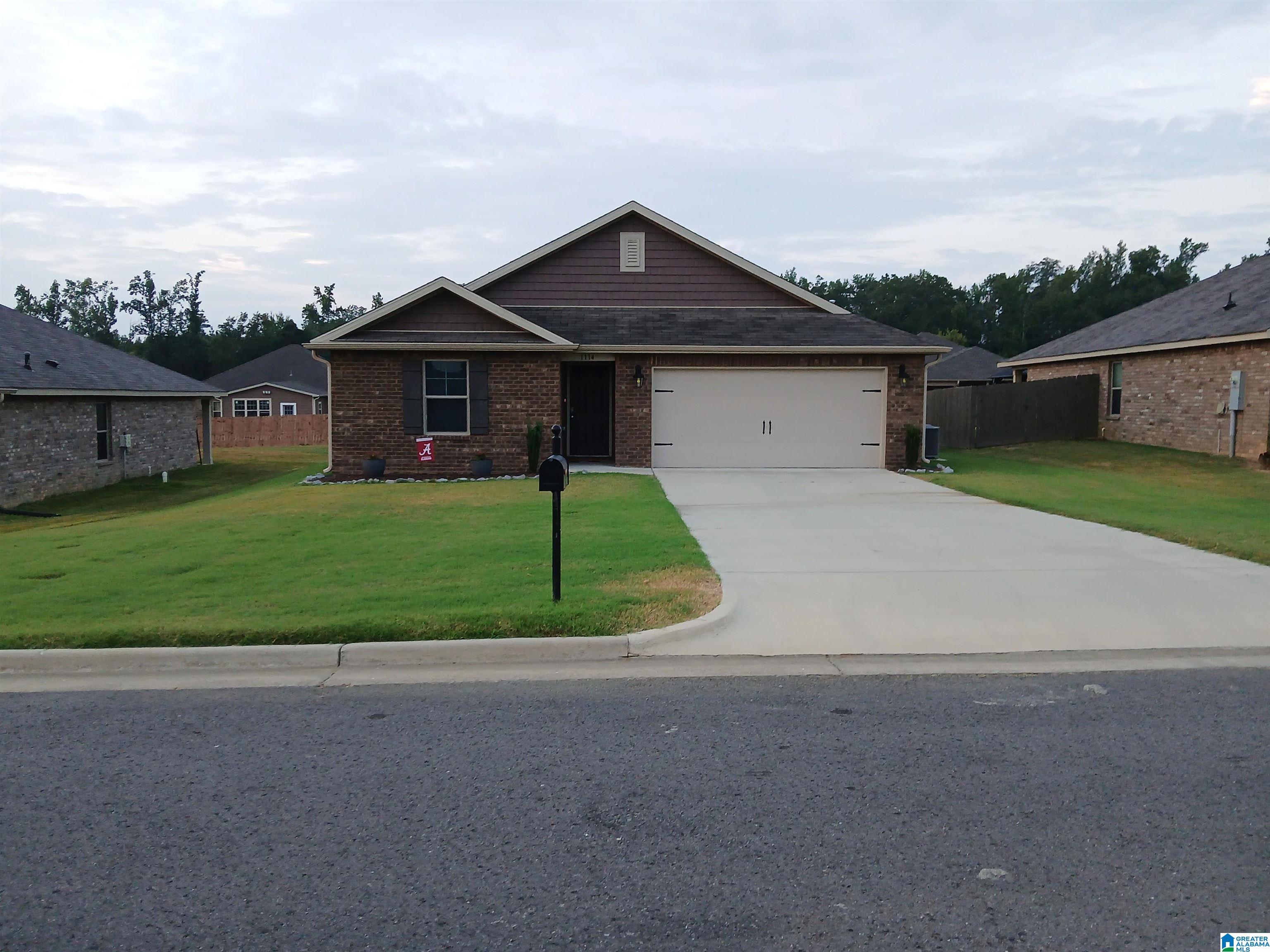 1114 QUAIL HOLLOW DRIVE SW
