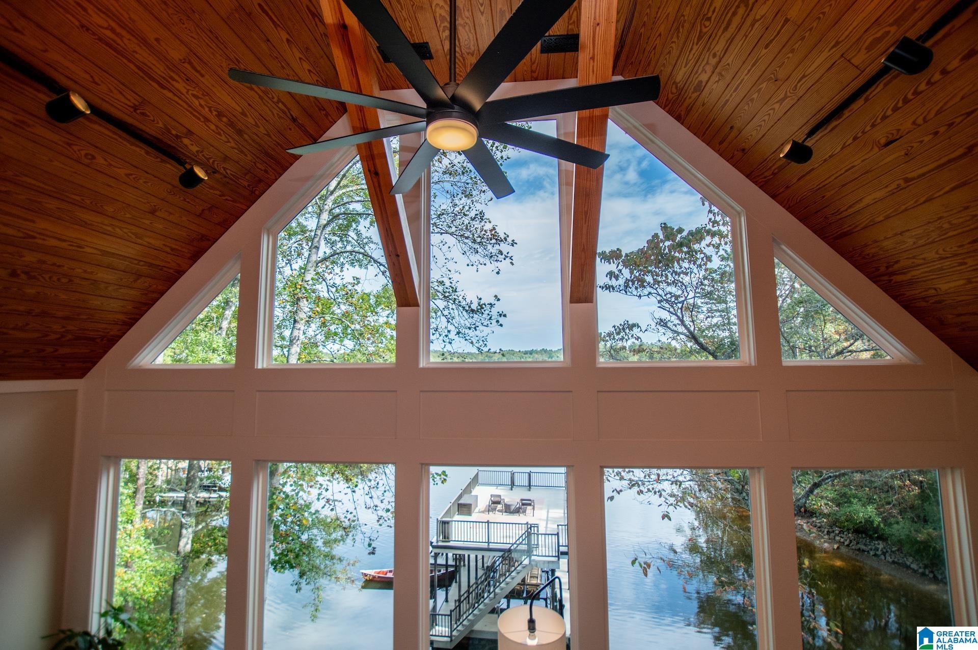 Homes for sale in Wedowee, AL | 3142 Crescent Crest Dr, Wedowee, AL 36278 | MLS# 21434987