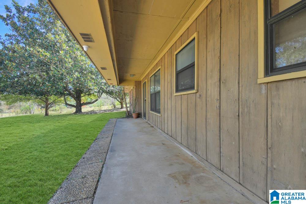 5th image of 390 County Road 423, Clanton, AL 35045 | MLS# 21435093
