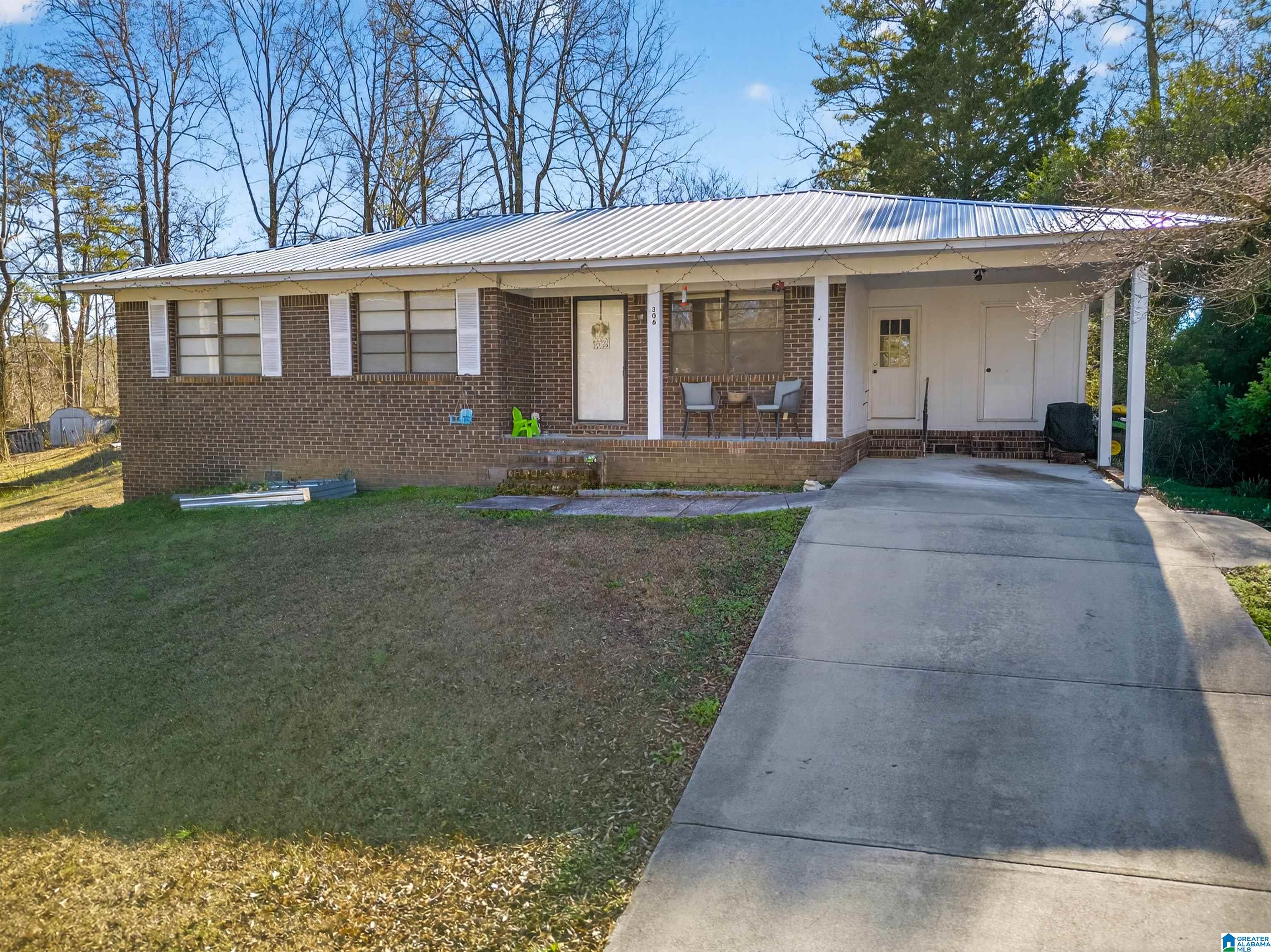 Homes for sale in Weaver, AL | 306 Hilltop Road, Weaver, AL 36277 | MLS# 21435349