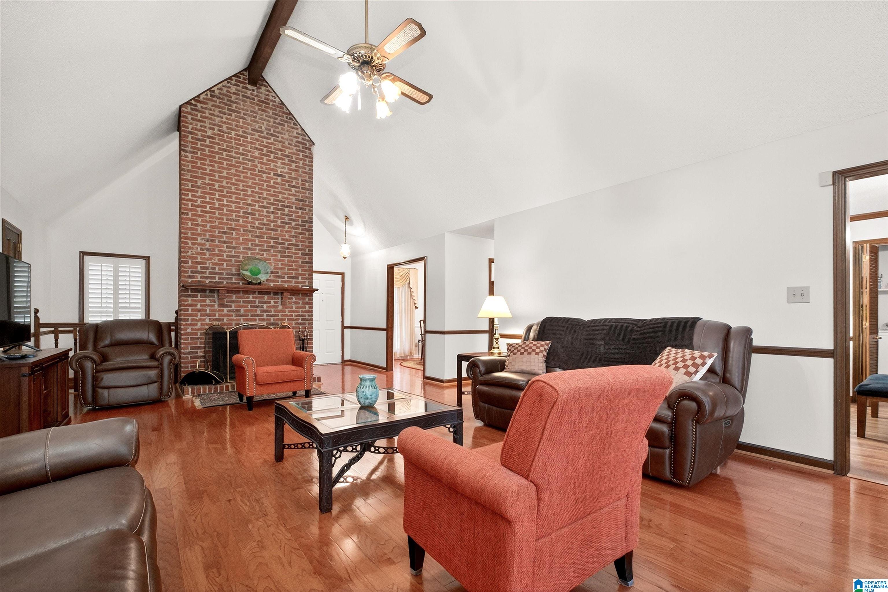 Homes for sale in Hoover, AL | 2037 Sweetgum Dr, Hoover, AL 35244 | MLS# 21435444