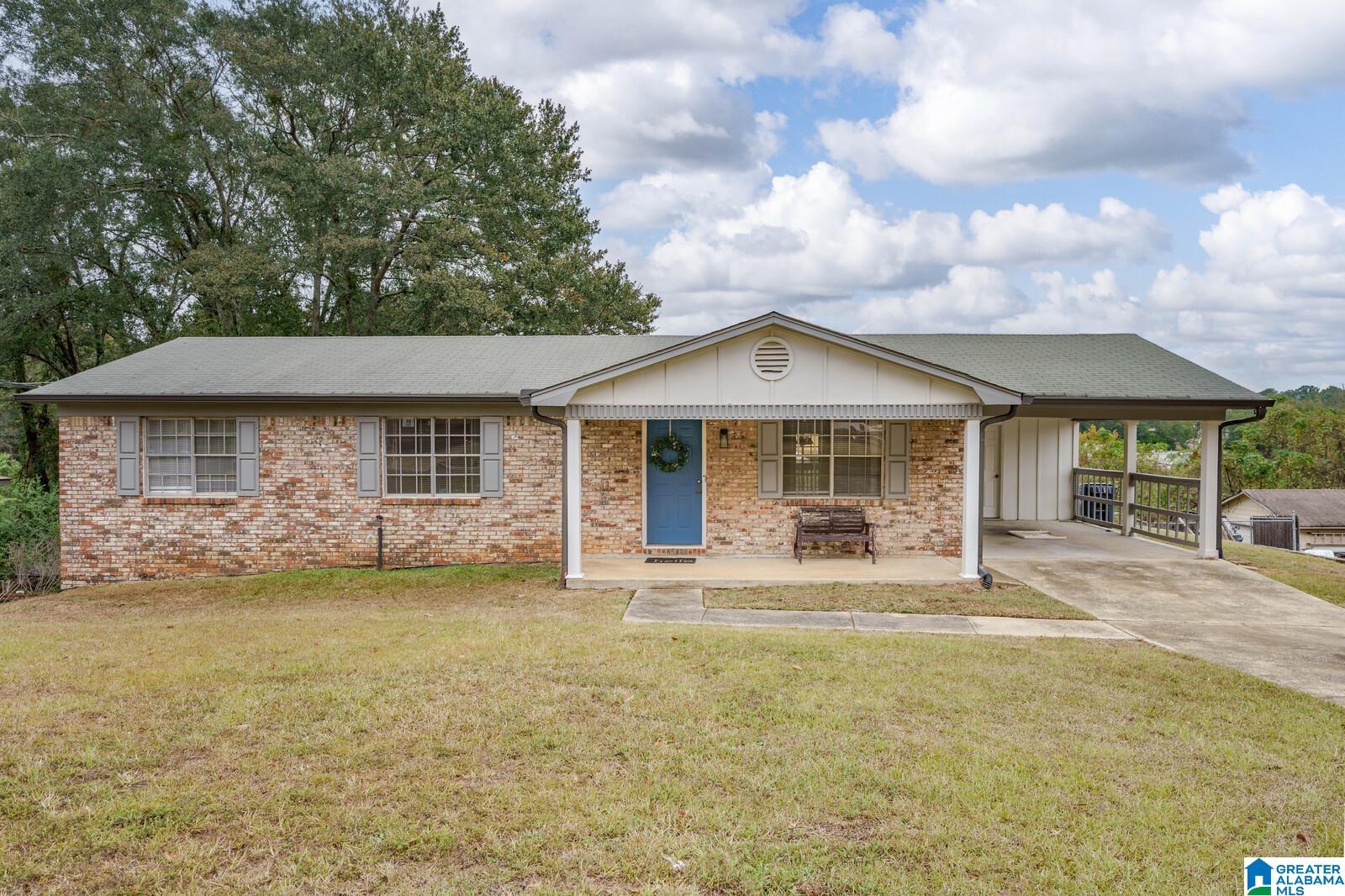 Homes for sale in Northport, AL | 2105 Crestwood Avenue, Northport, AL 35476 | MLS# 21435448