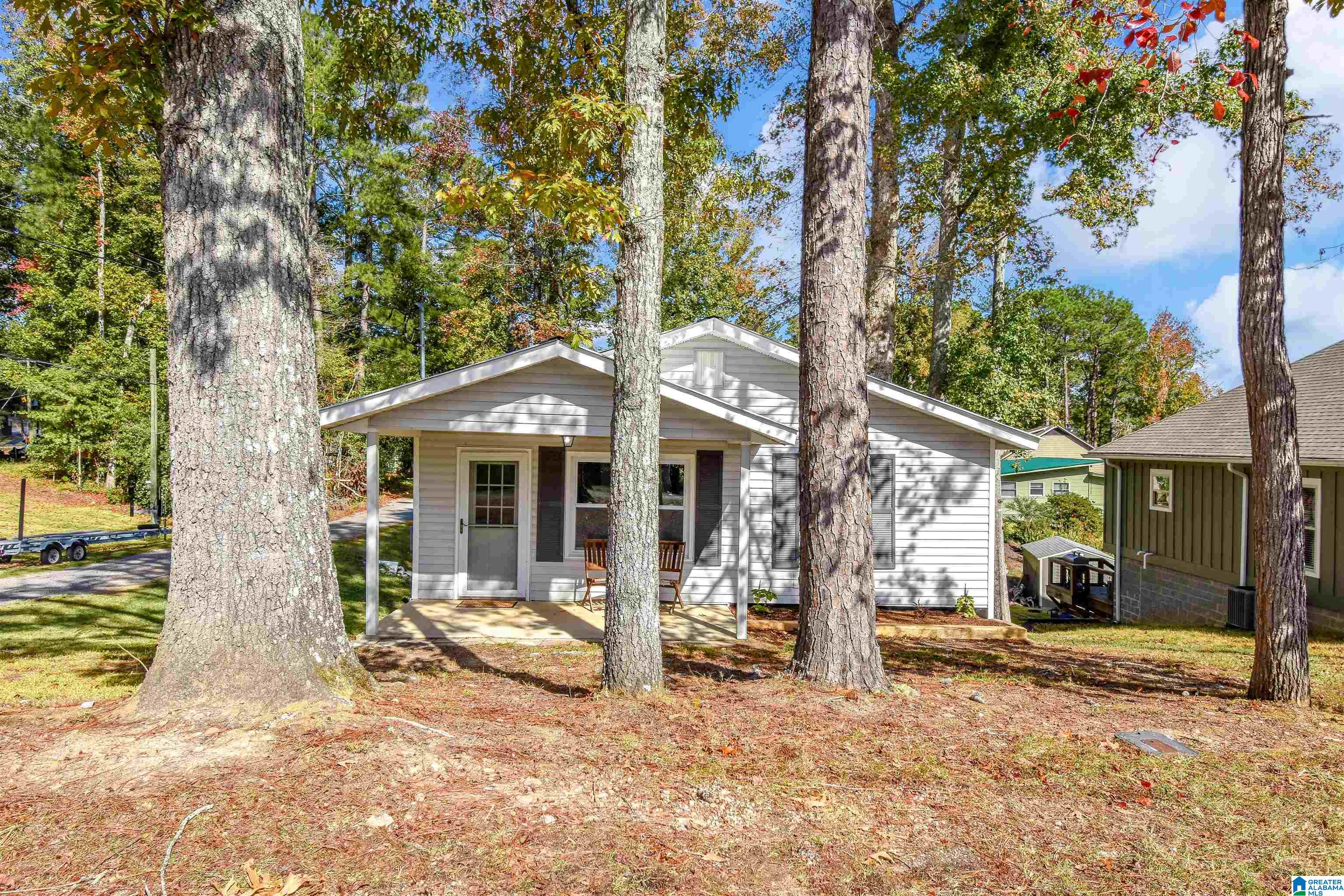 Homes for sale in Eclectic, AL | 157 Beach Dr, Eclectic, AL 36024 | MLS# 21435541