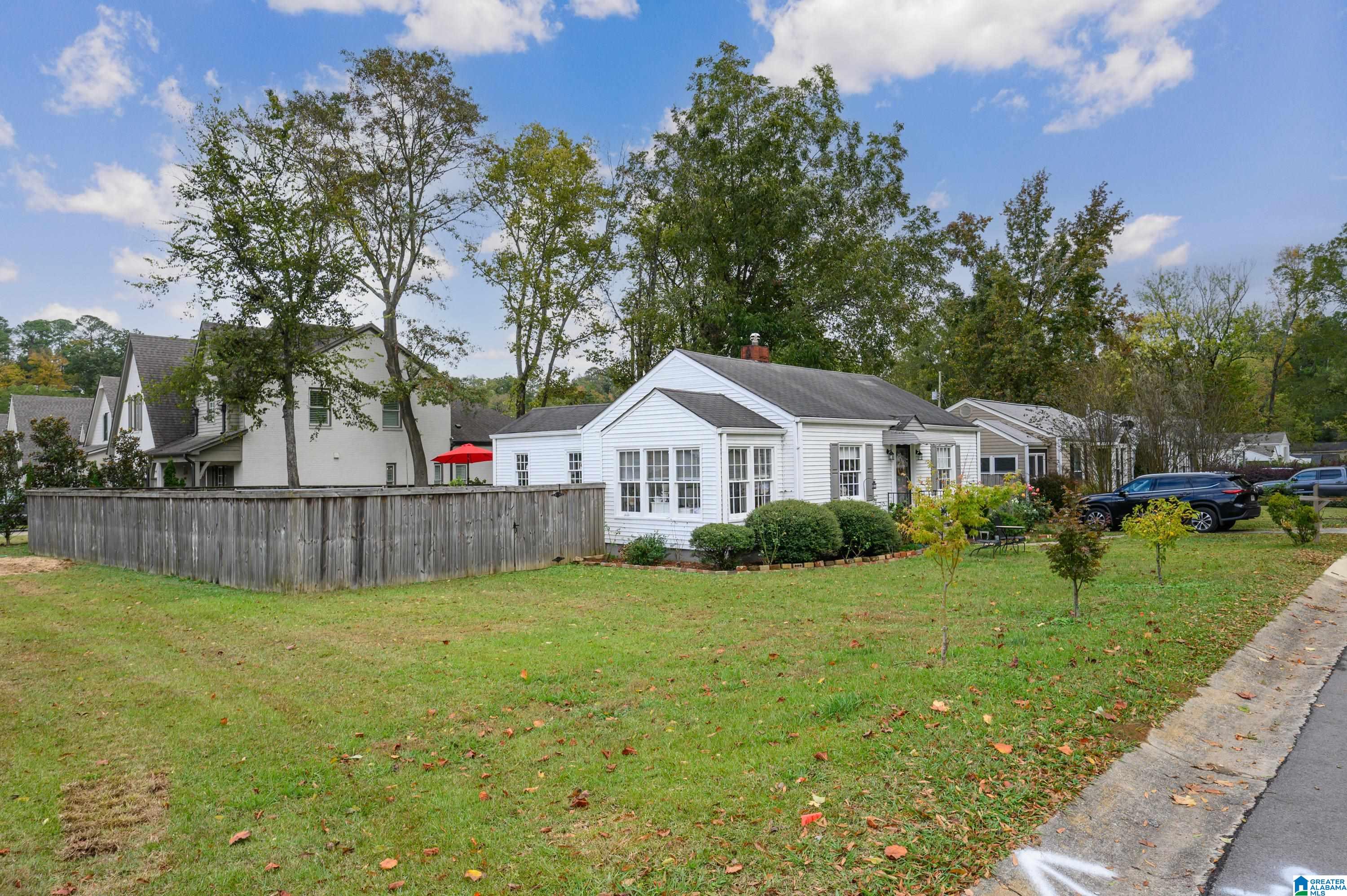 Homes for sale in Homewood, AL | 803 Acton Avenue, Homewood, AL 35209 | MLS# 21435631