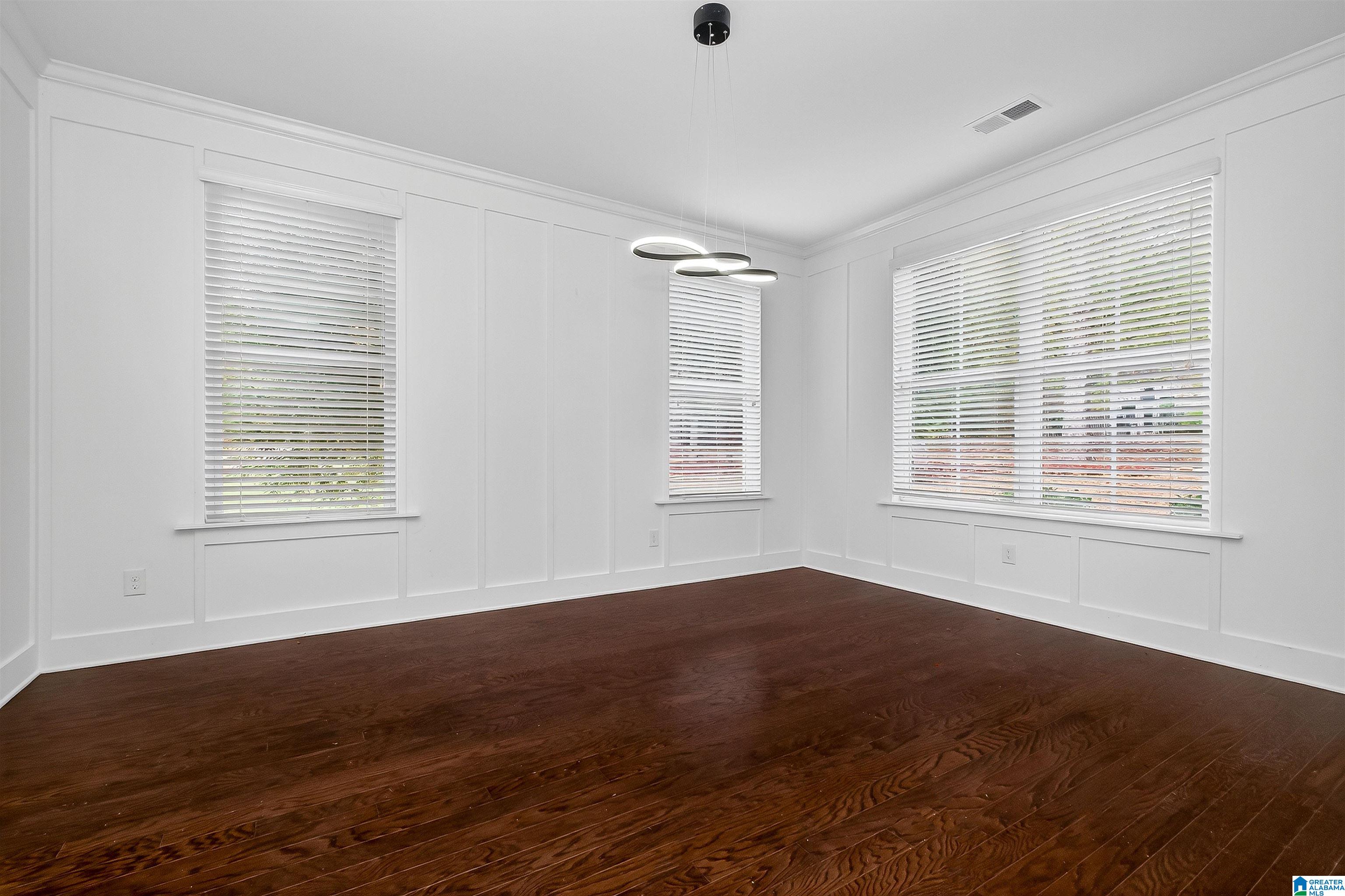 Homes for sale in Hoover, AL | 1587 Lake Cyrus Club Dr, Hoover, AL 35244 | MLS# 21435641