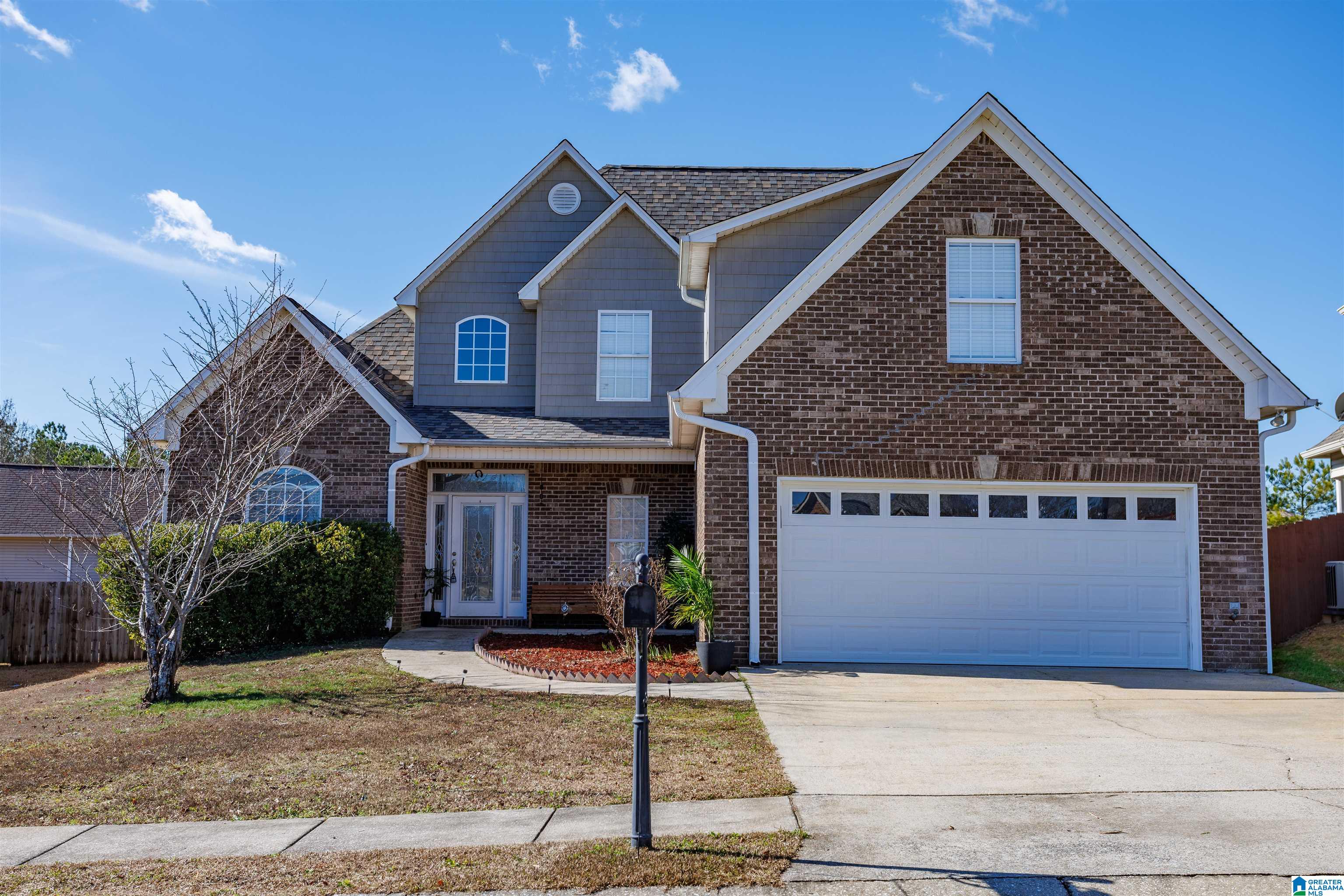 455 OAK LEAF CIRCLE