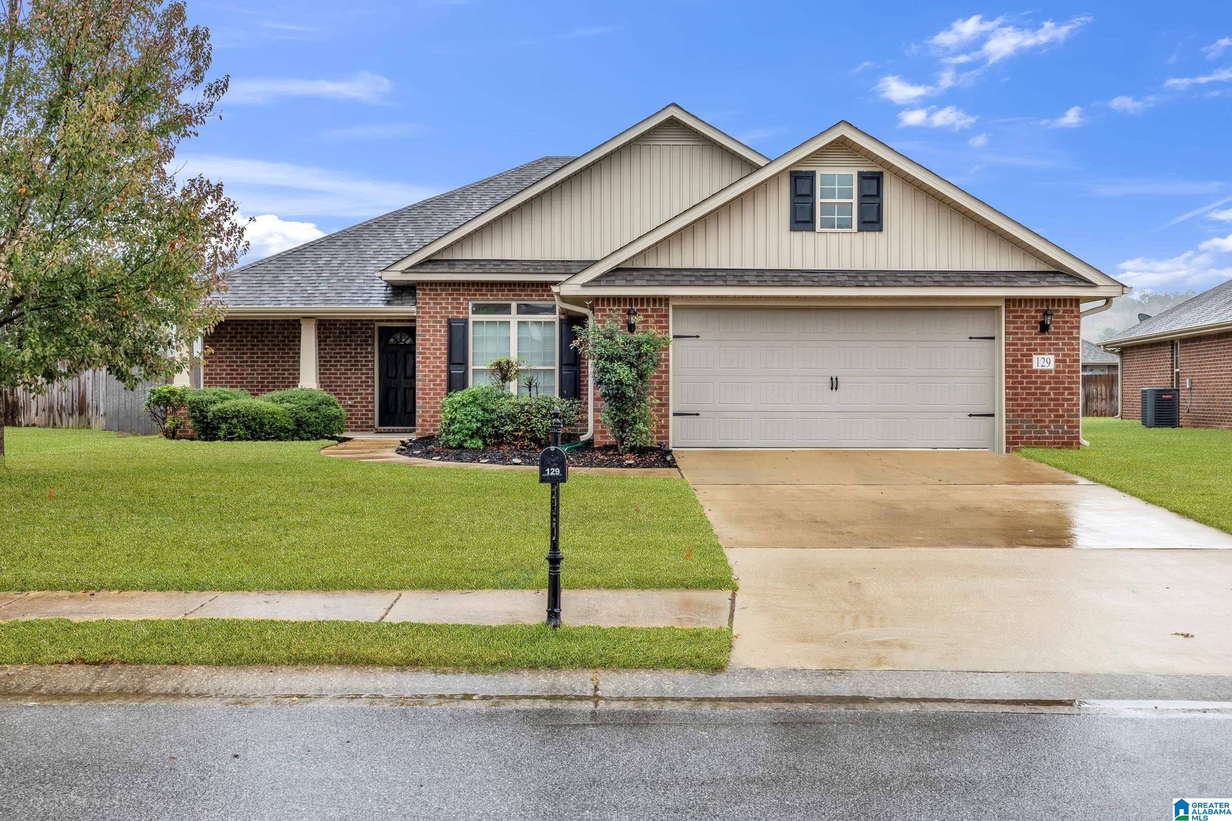 Homes for sale in Helena, AL | 129 River Crest Lane, Helena, AL 35080 | MLS# 21435795