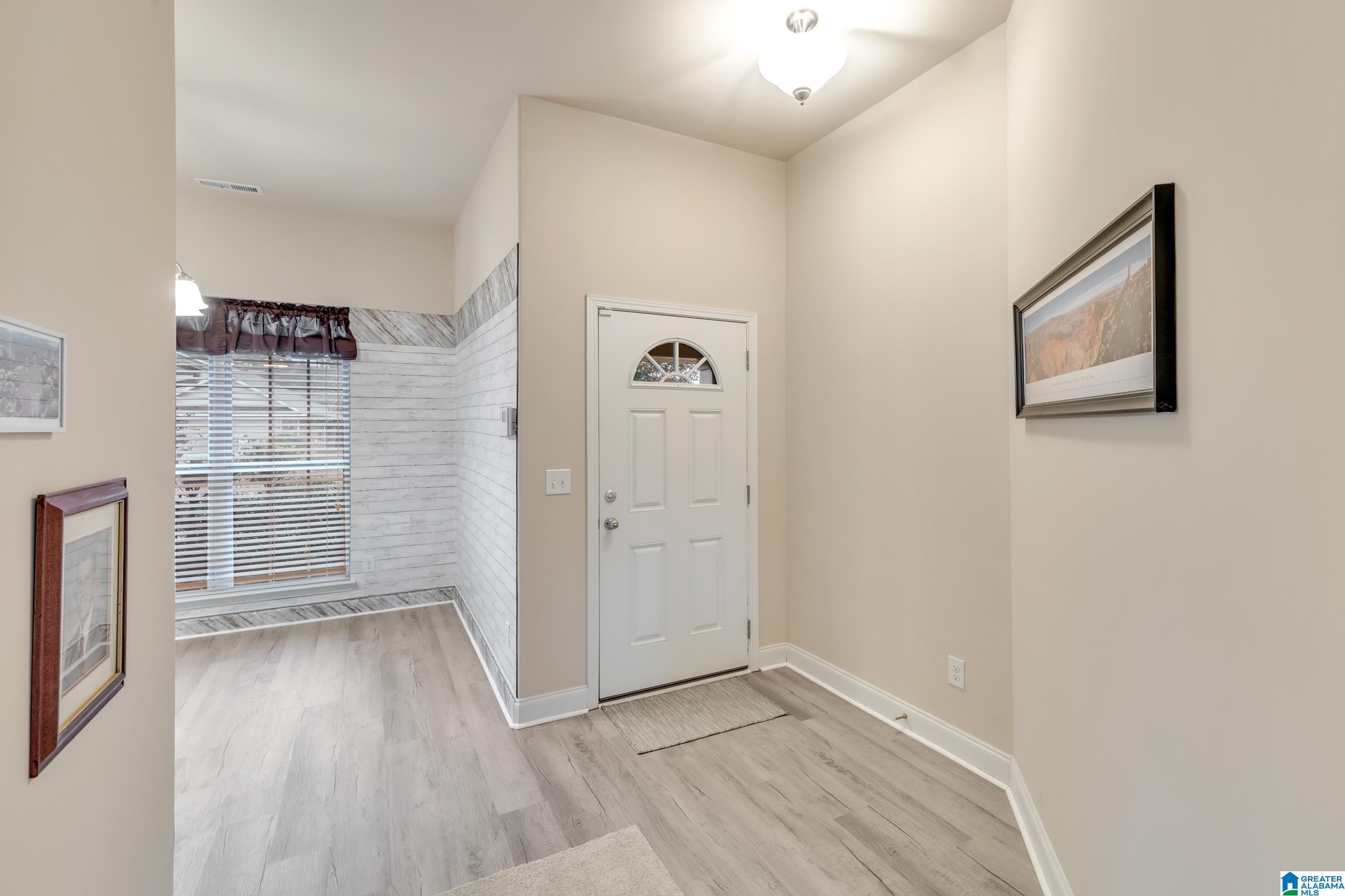 Homes for sale in Helena, AL | 129 River Crest Lane, Helena, AL 35080 | MLS# 21435795