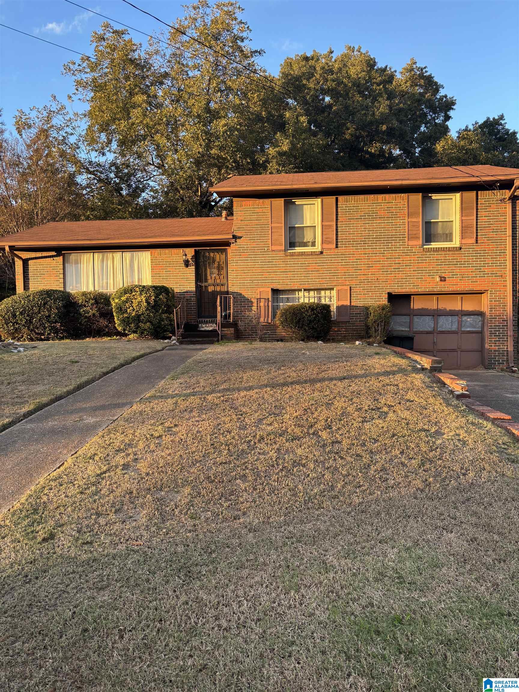 2820 WENONAH DRIVE SW