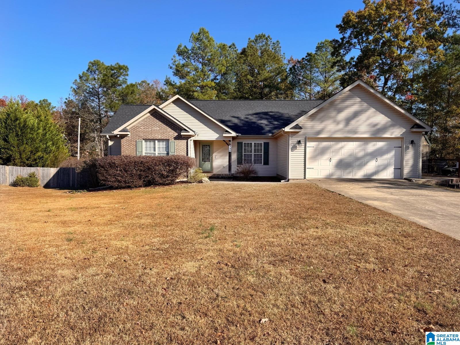 Homes for sale in Jacksonville, AL | 345 Covington Ridge Dr, Jacksonville, AL 36265 | MLS# 21436062