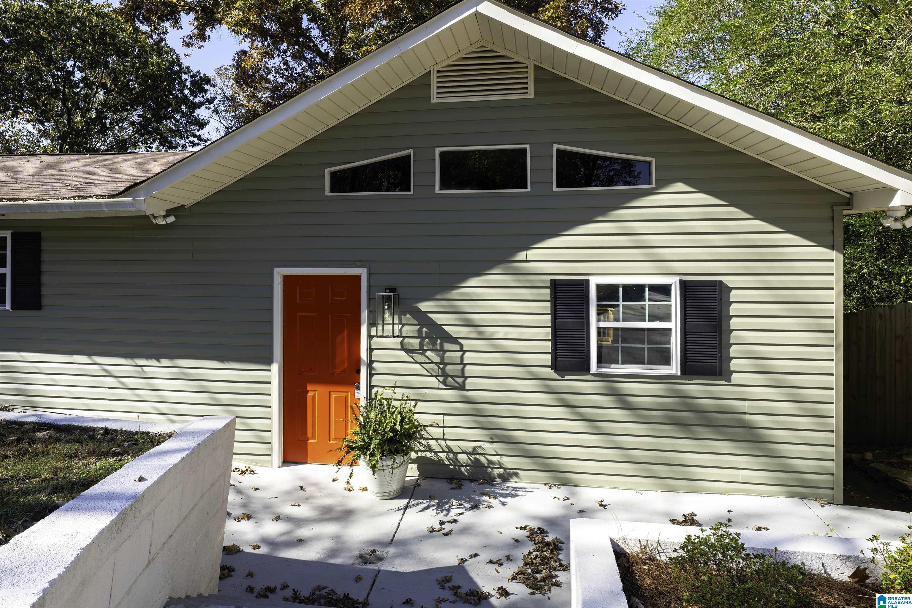 Homes for sale in Oneonta, AL | 332 Lakeshore Lane, Oneonta, AL 35121 | MLS# 21436232