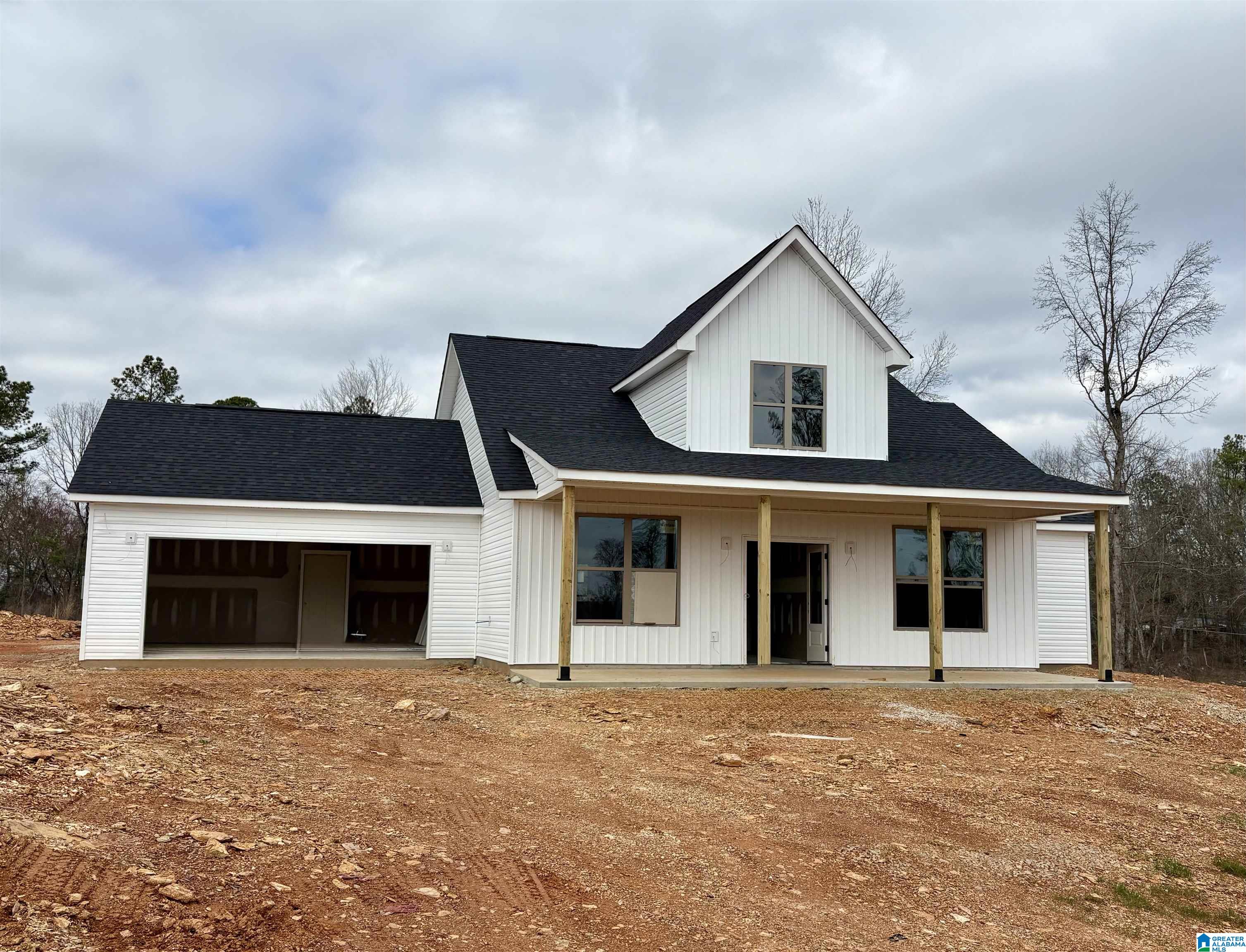 Homes for sale in Muscadine, AL | 50 County Road 664, Muscadine, AL 36269 | MLS# 21436295