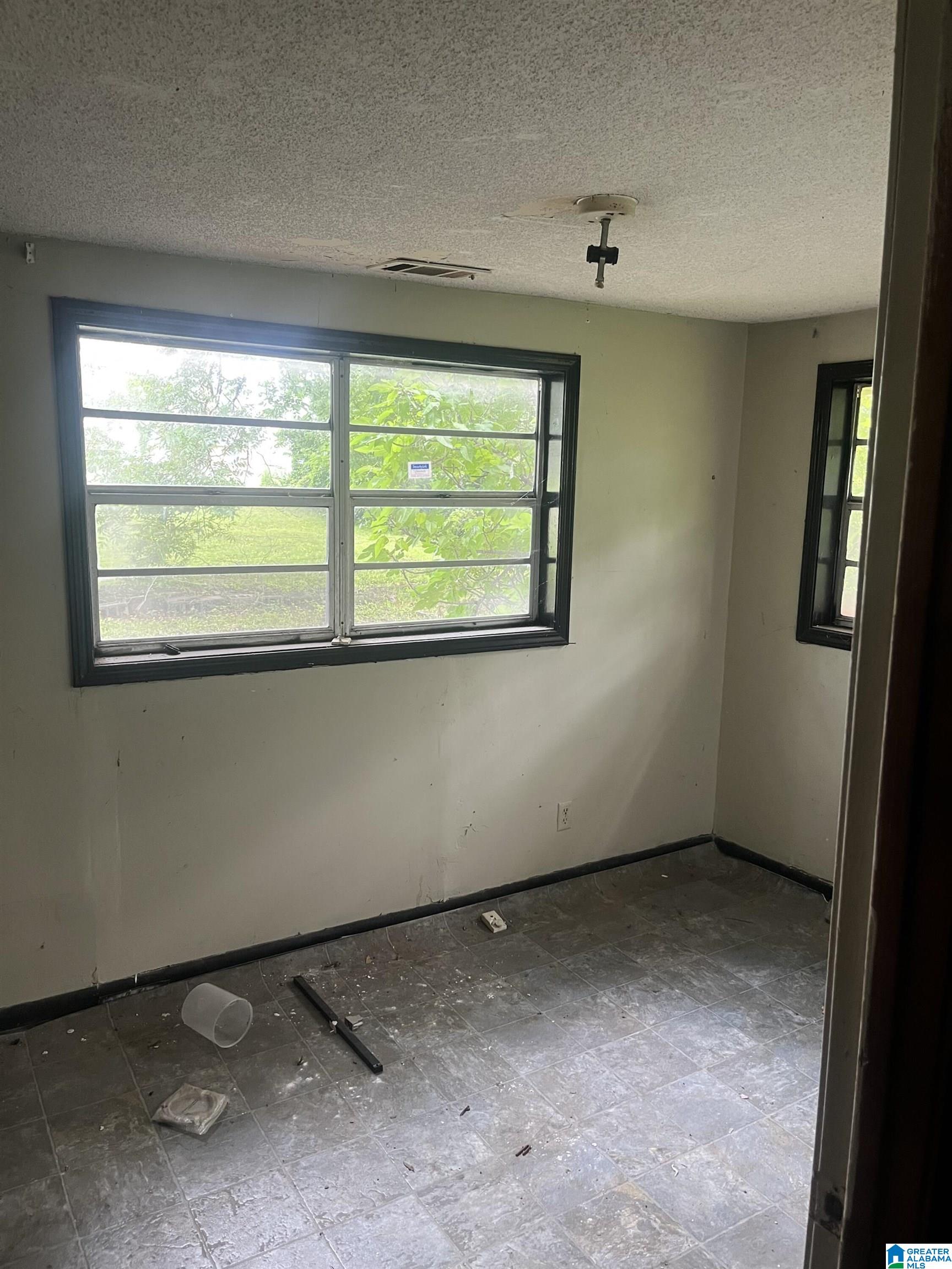 Homes for sale in Tuscaloosa, AL | 2722 22Nd Street, Tuscaloosa, AL 35401 | MLS# 21436341