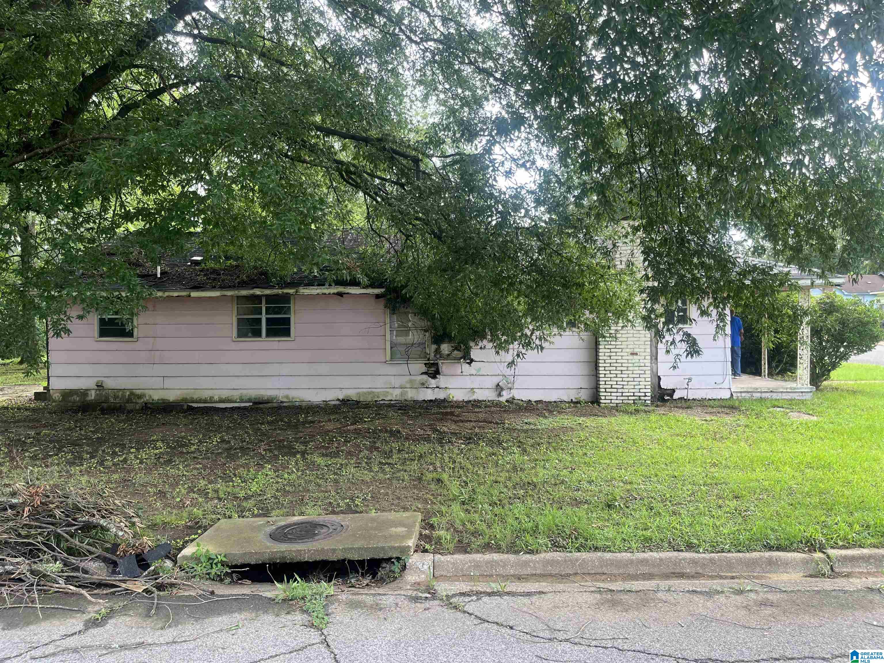 Homes for sale in Tuscaloosa, AL | 2722 22Nd Street, Tuscaloosa, AL 35401 | MLS# 21436341