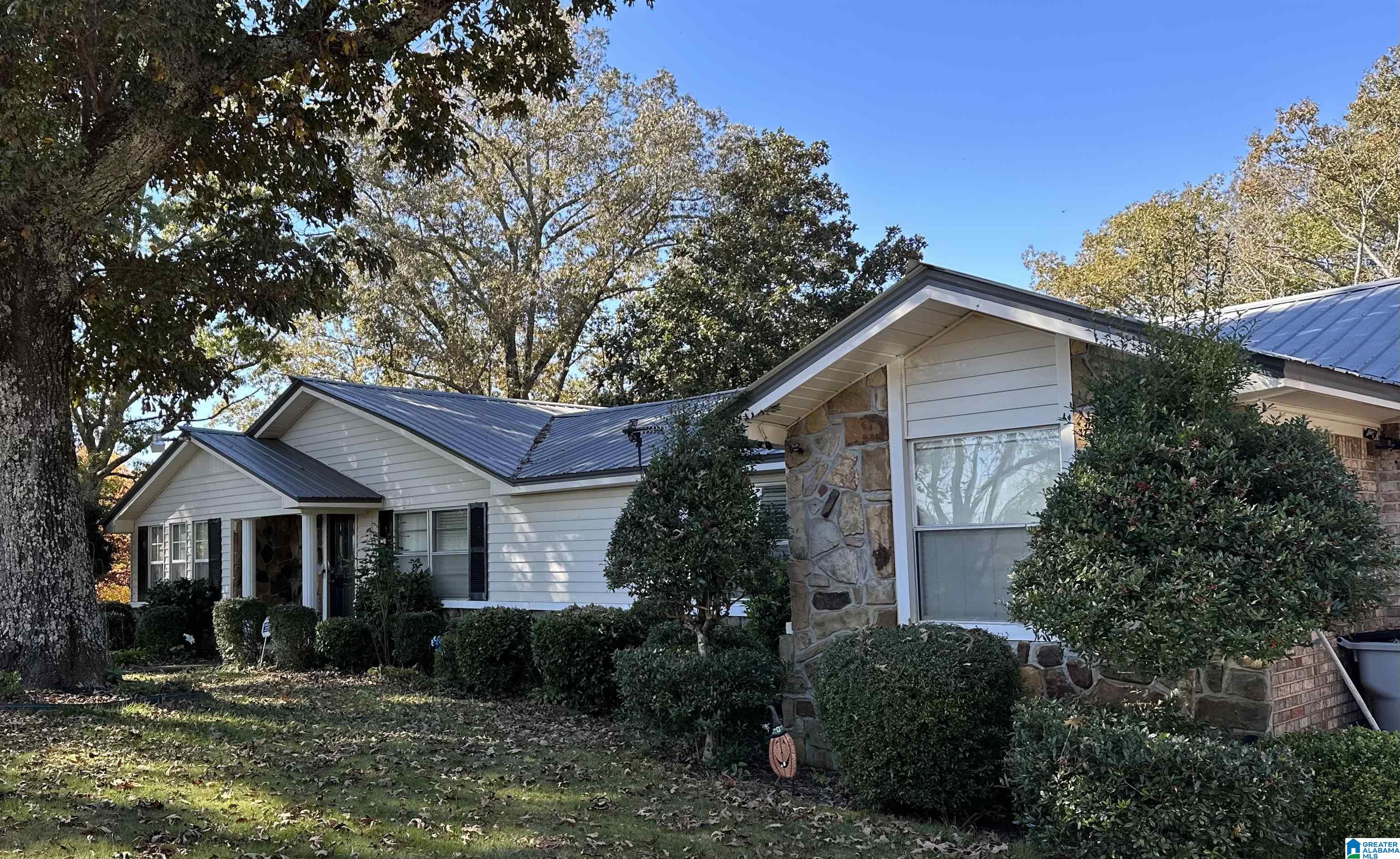 1059 ANDERSON ROAD