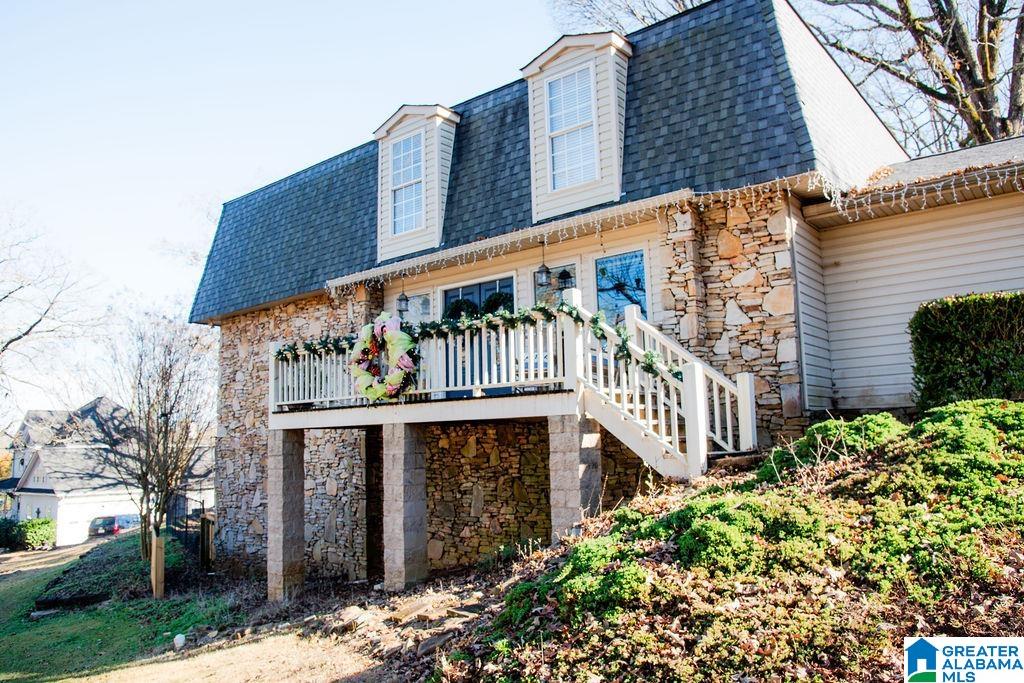 1822 PLEASANT RIDGE DRIVE