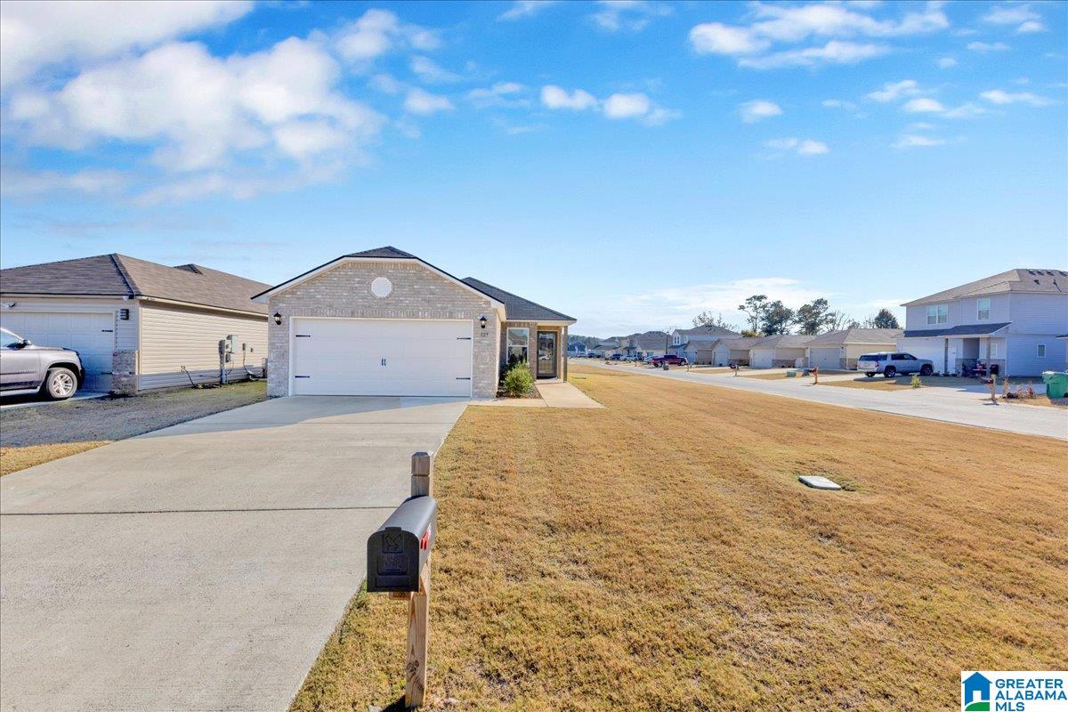 229 JONATHAN DRIVE