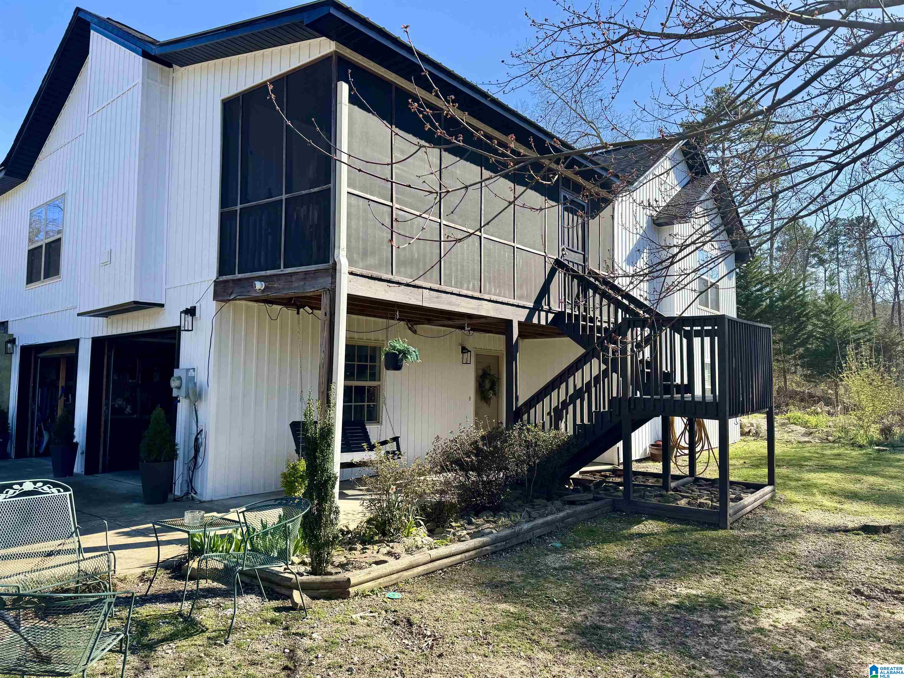 2286 DEE NIX ROAD