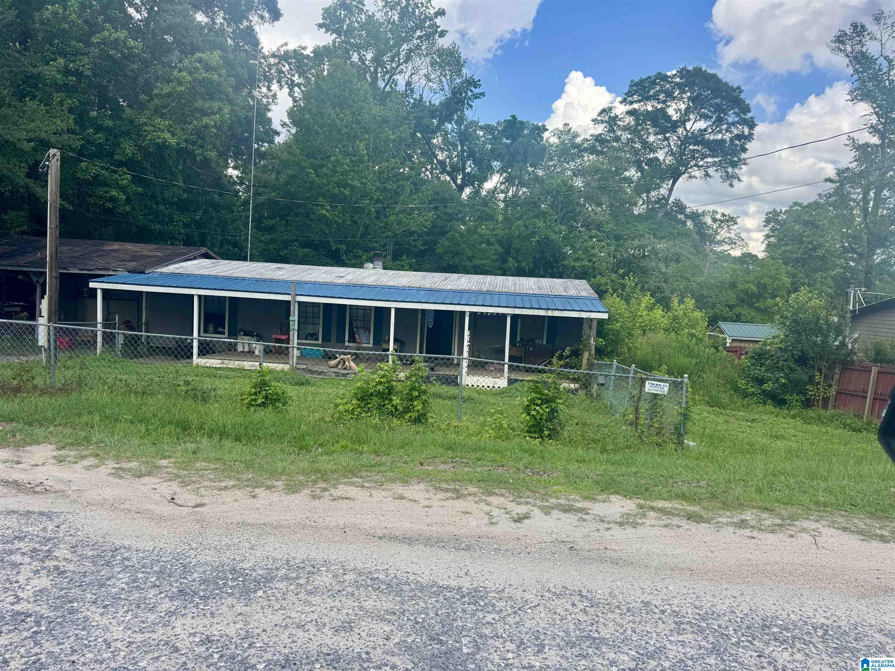 300 COUNTY ROAD 490