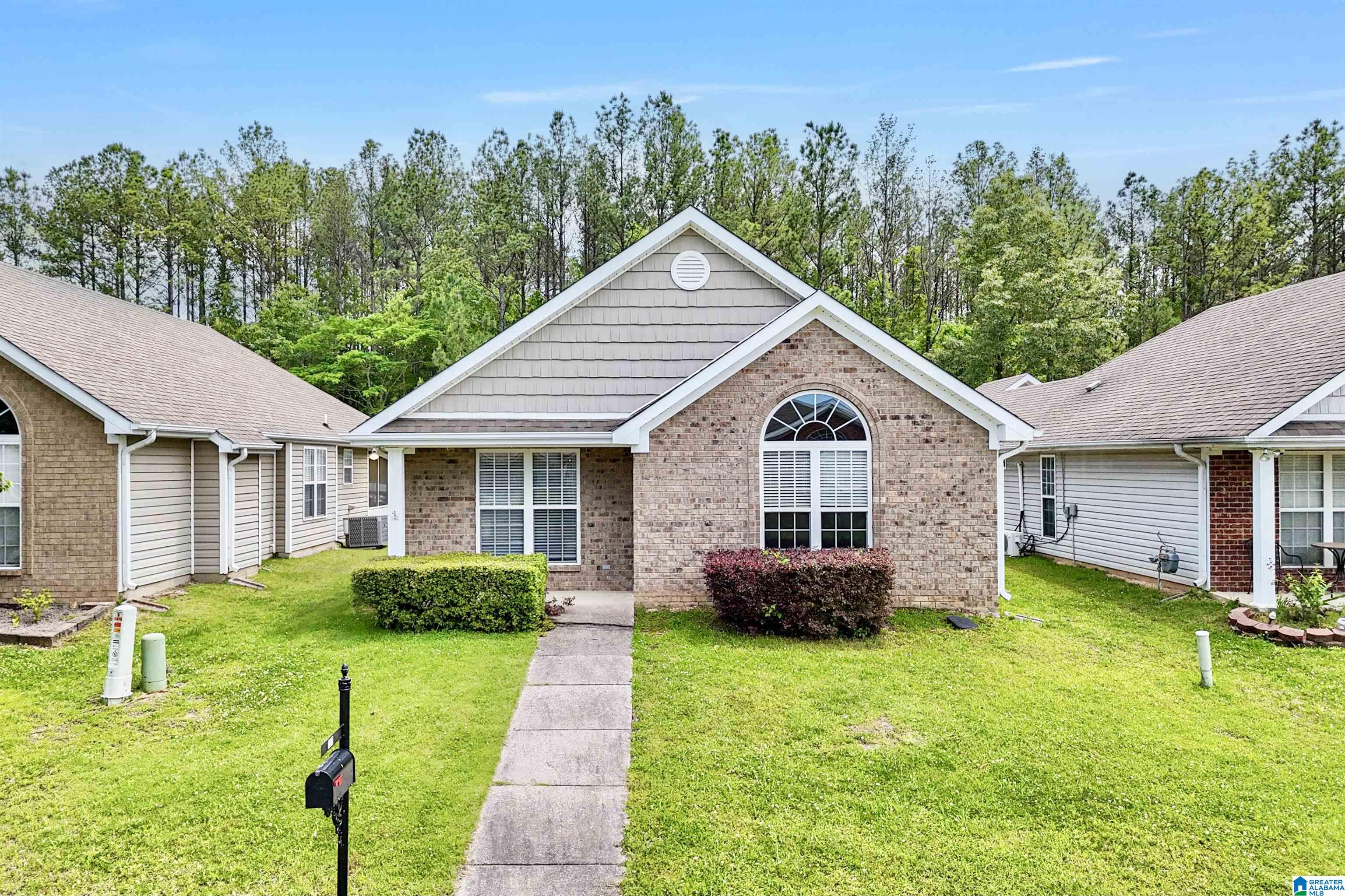 Homes for sale in Calera, AL | 1278 Village Trail, Calera, AL 35040 | MLS# 21437365