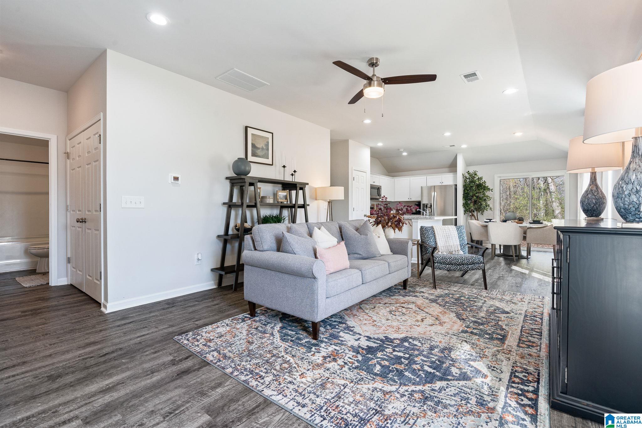 Homes for sale in Jemison, AL | 75 Jemison Trails Dr, Jemison, AL 35085 | MLS# 21437383