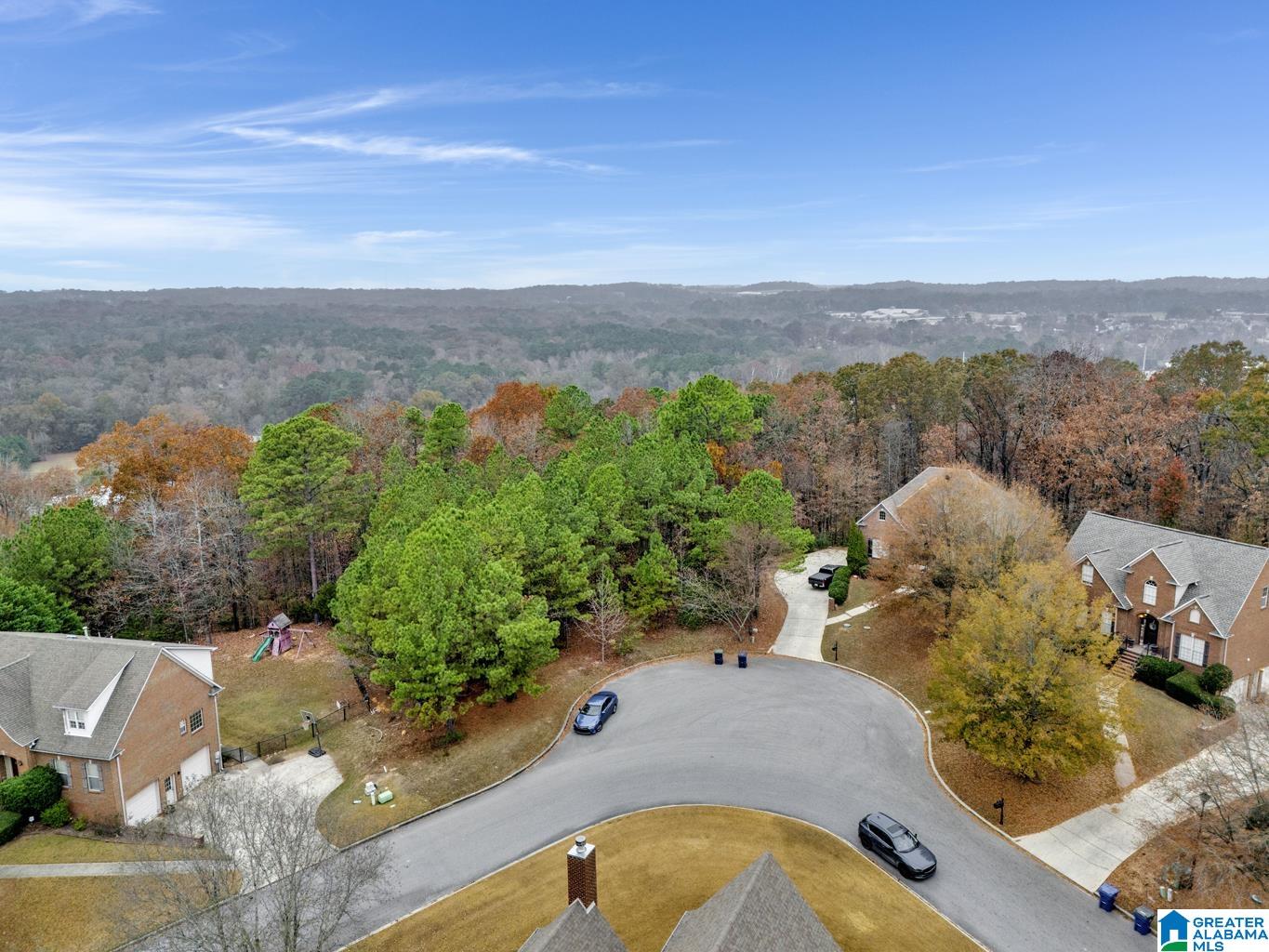 211 MOUNTAIN LAKE TRAIL