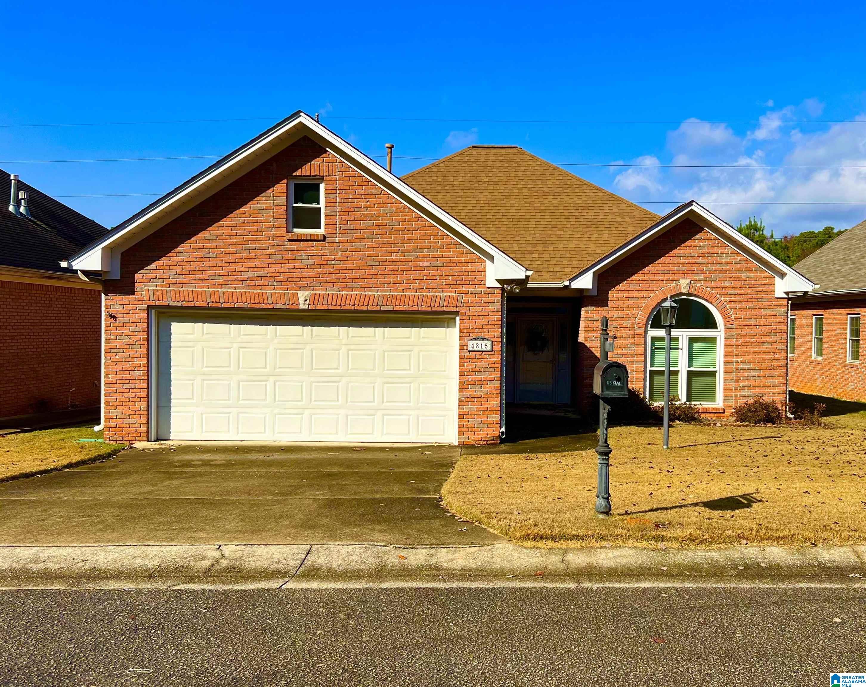 4815 SOUTHERN OAKS LANE