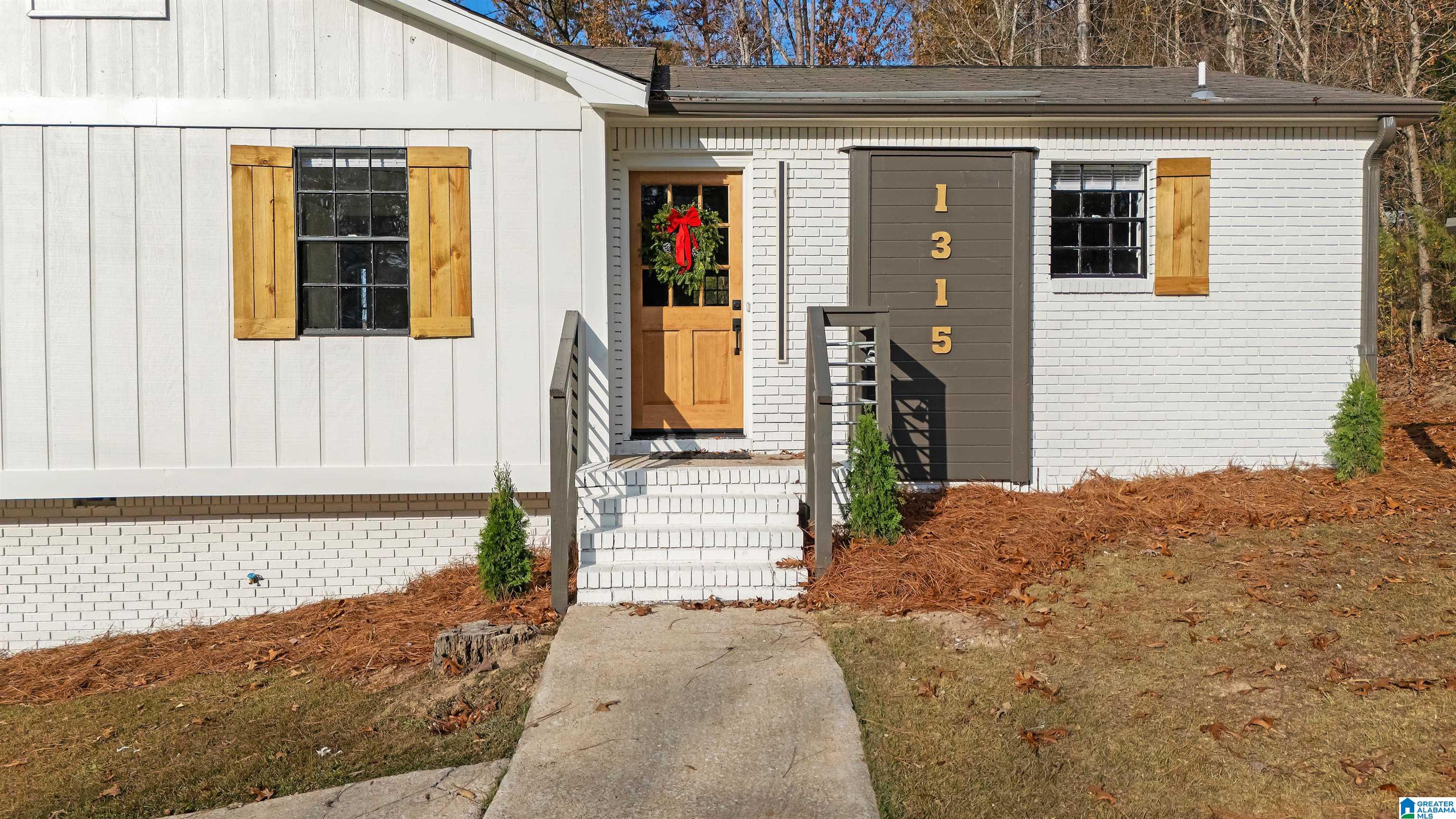 Homes for sale in Maylene, AL | 1315 Yellowleaf Circle, Maylene, AL 35114 | MLS# 21437628