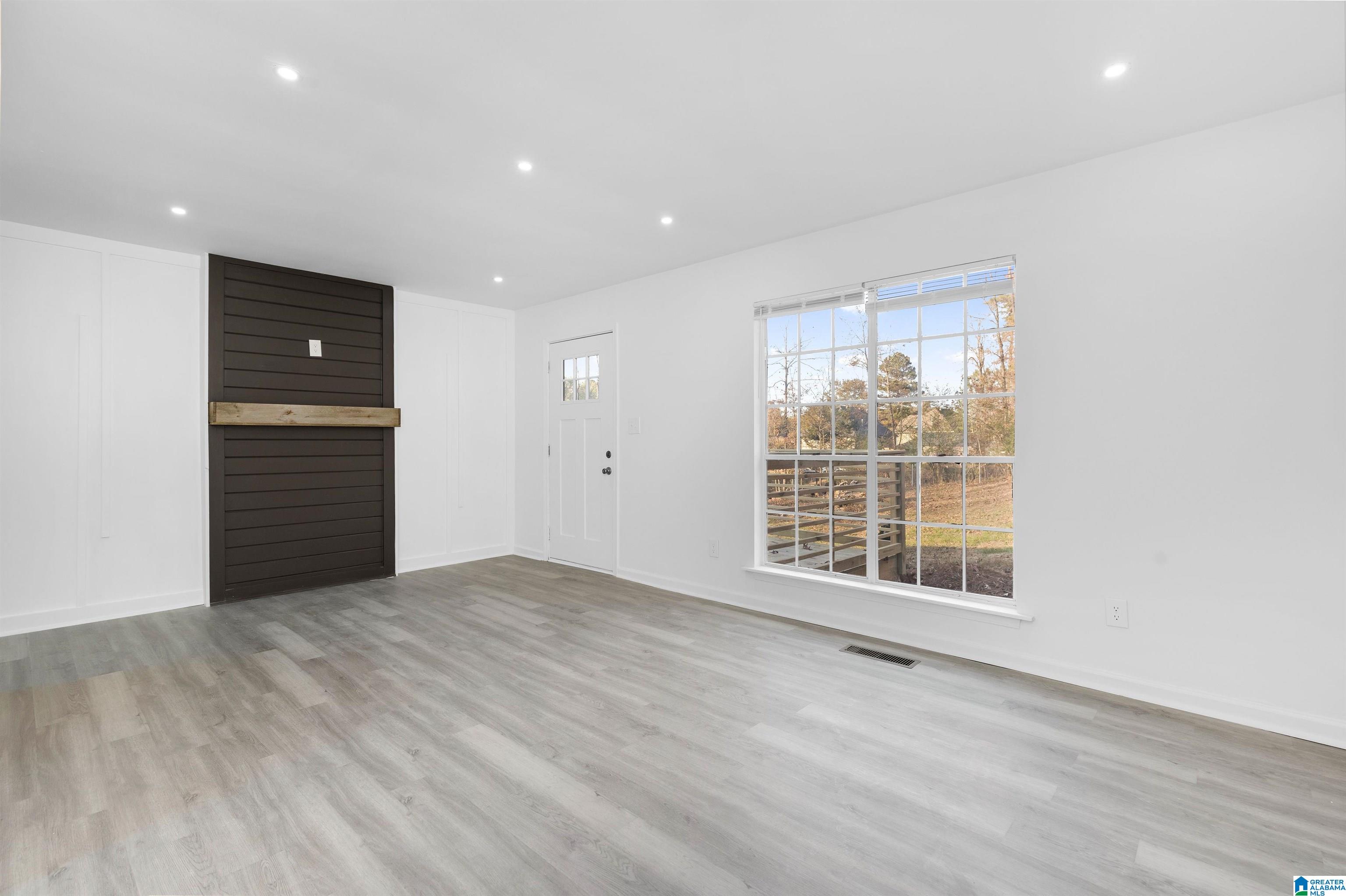 Homes for sale in Maylene, AL | 1315 Yellowleaf Circle, Maylene, AL 35114 | MLS# 21437628