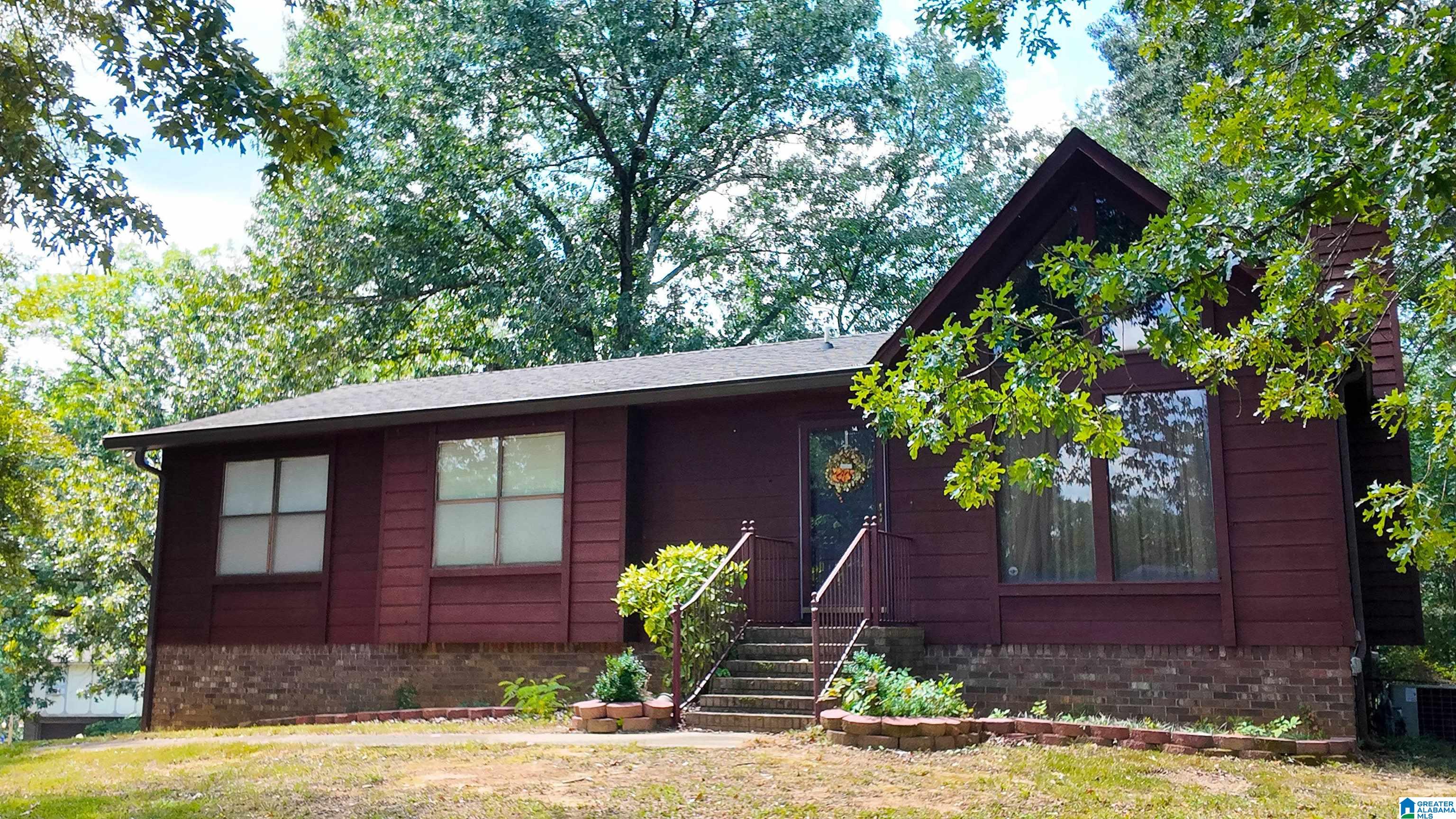 Homes for sale in Gardendale, AL | 1708 Gardenridge Road, Gardendale, AL 35071 | MLS# 21437683