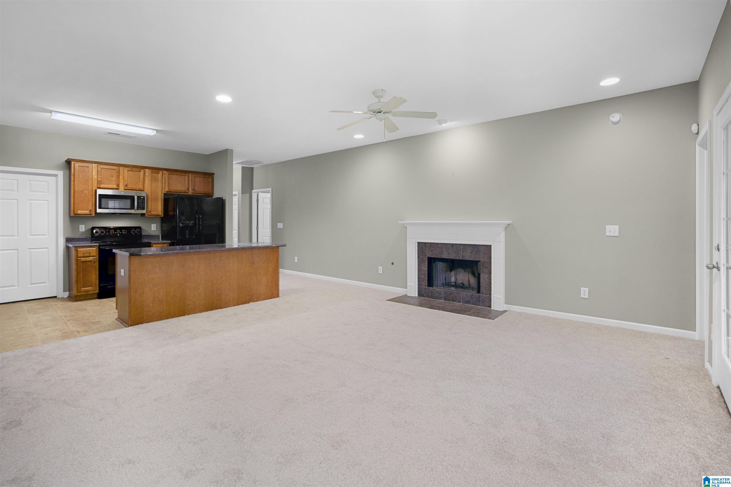 Homes for sale in Chelsea, AL | 2032 Fairbank Circle, Chelsea, AL 35043 | MLS# 21437712