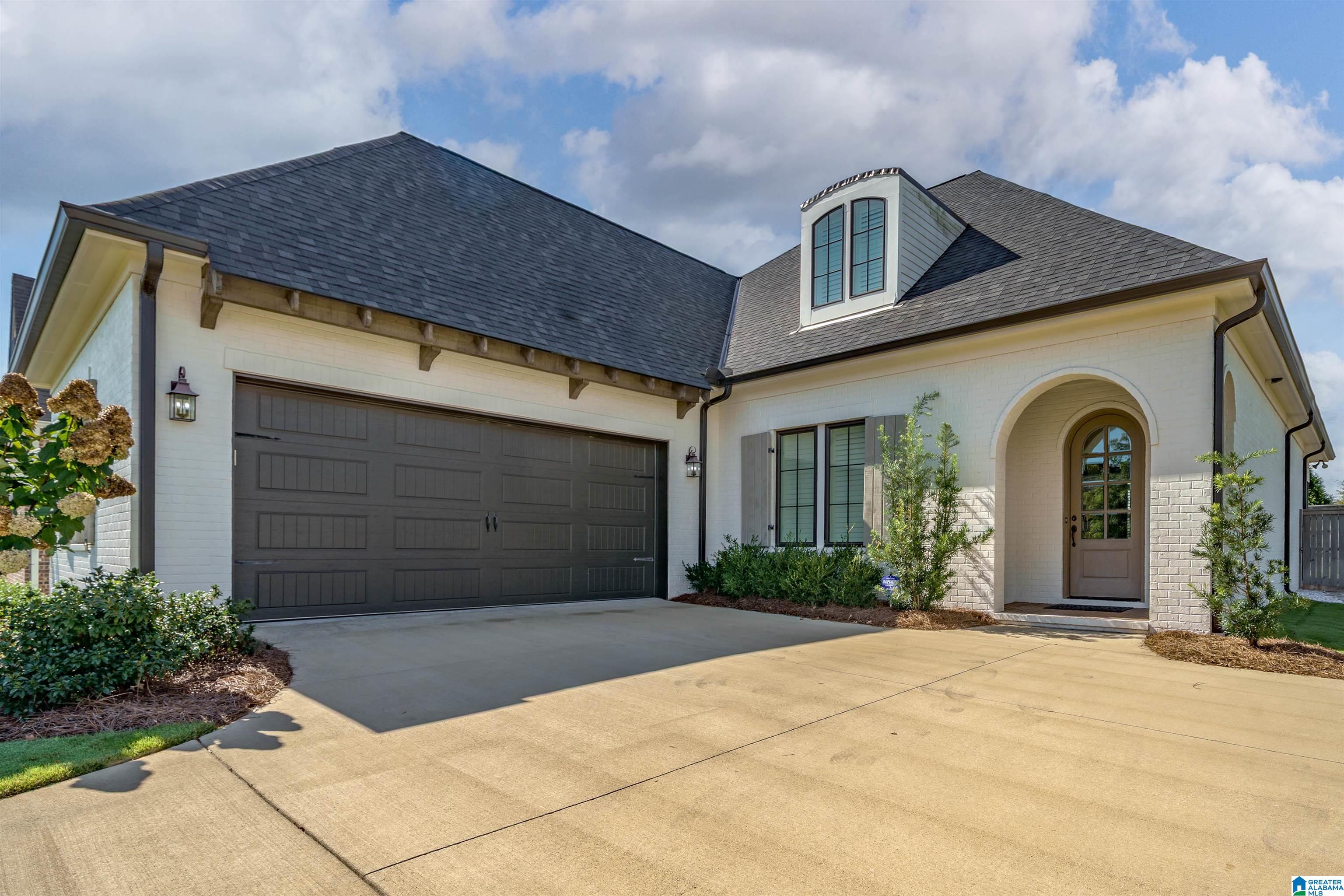 Homes for sale in Tuscaloosa, AL | 623 Lansdowne Avenue, Tuscaloosa, AL 35406 | MLS# 21437726