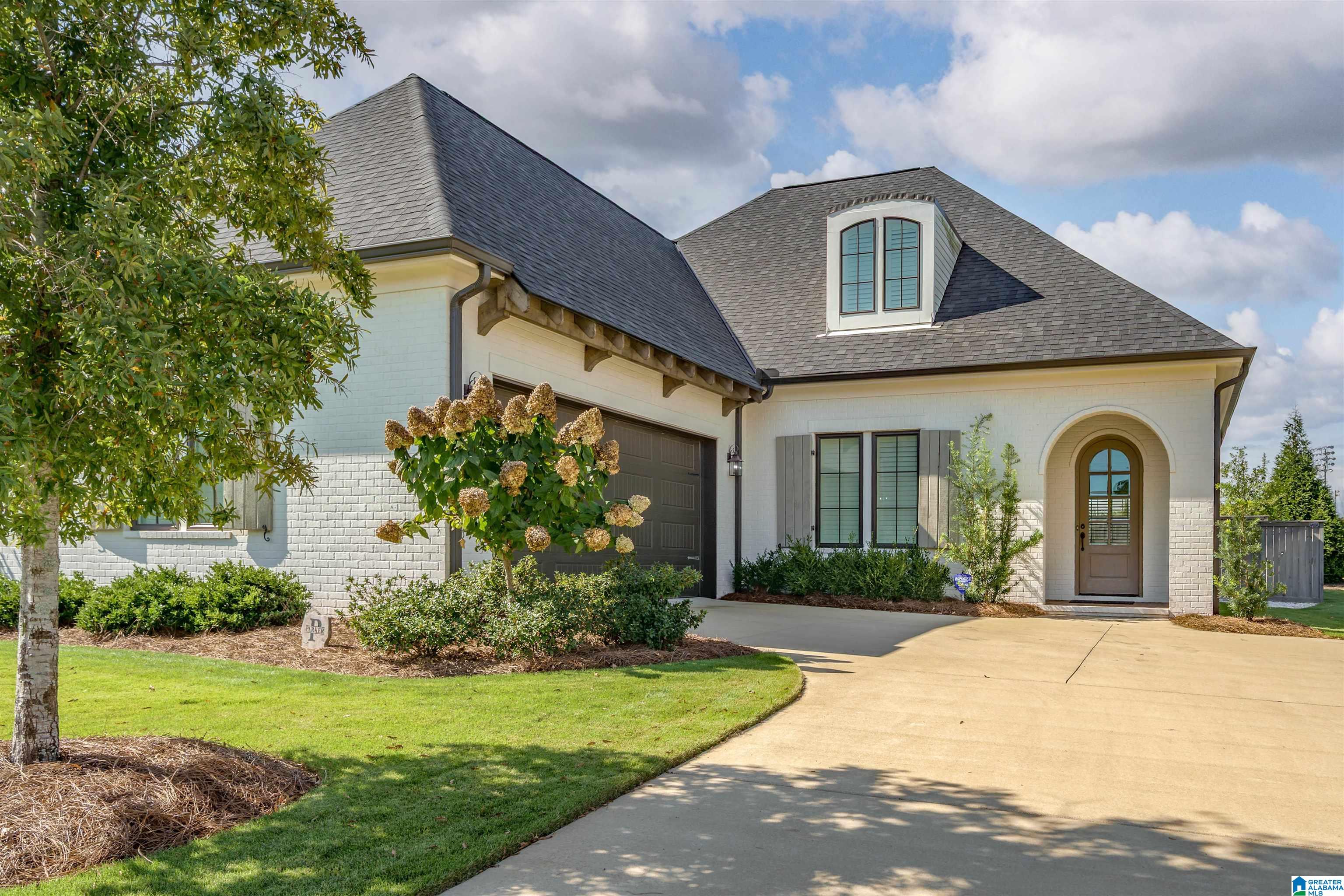 Homes for sale in Tuscaloosa, AL | 623 Lansdowne Avenue, Tuscaloosa, AL 35406 | MLS# 21437726