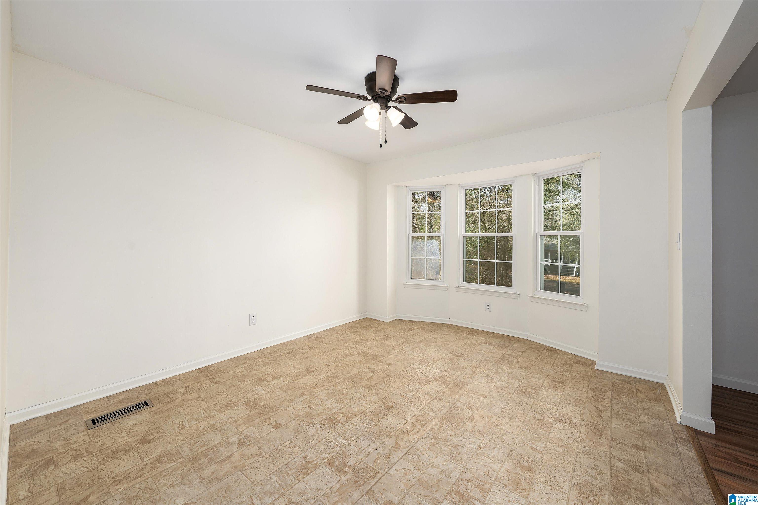 Homes for sale in Pinson, AL | 6813 San Moore Dr, Pinson, AL 35126 | MLS# 21437794