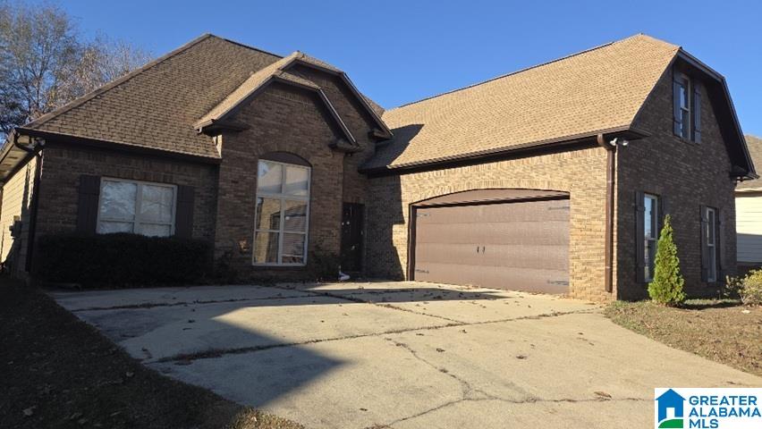 1013 IVY PLACE