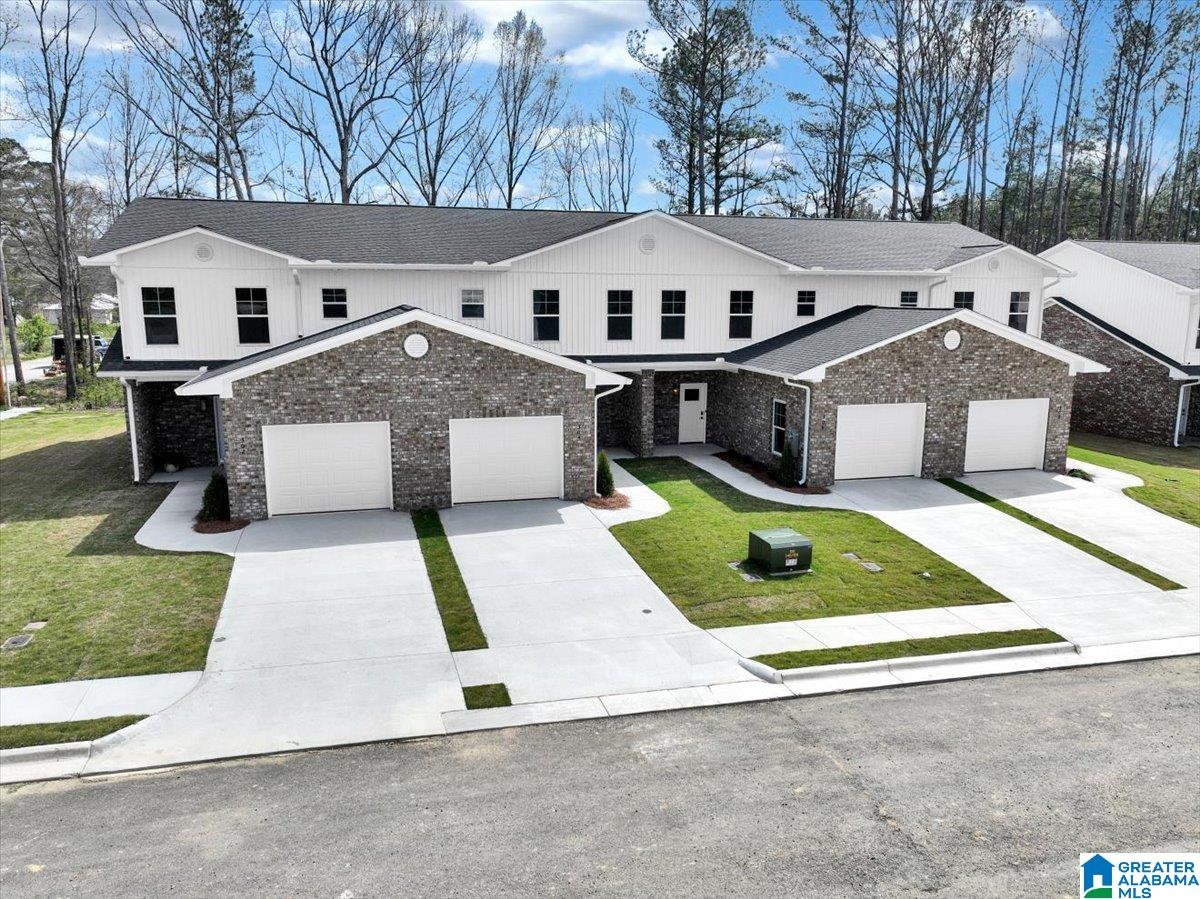Homes for sale in Cullman, AL | 306 Garden Street, Cullman, AL 35055 | MLS# 21438012