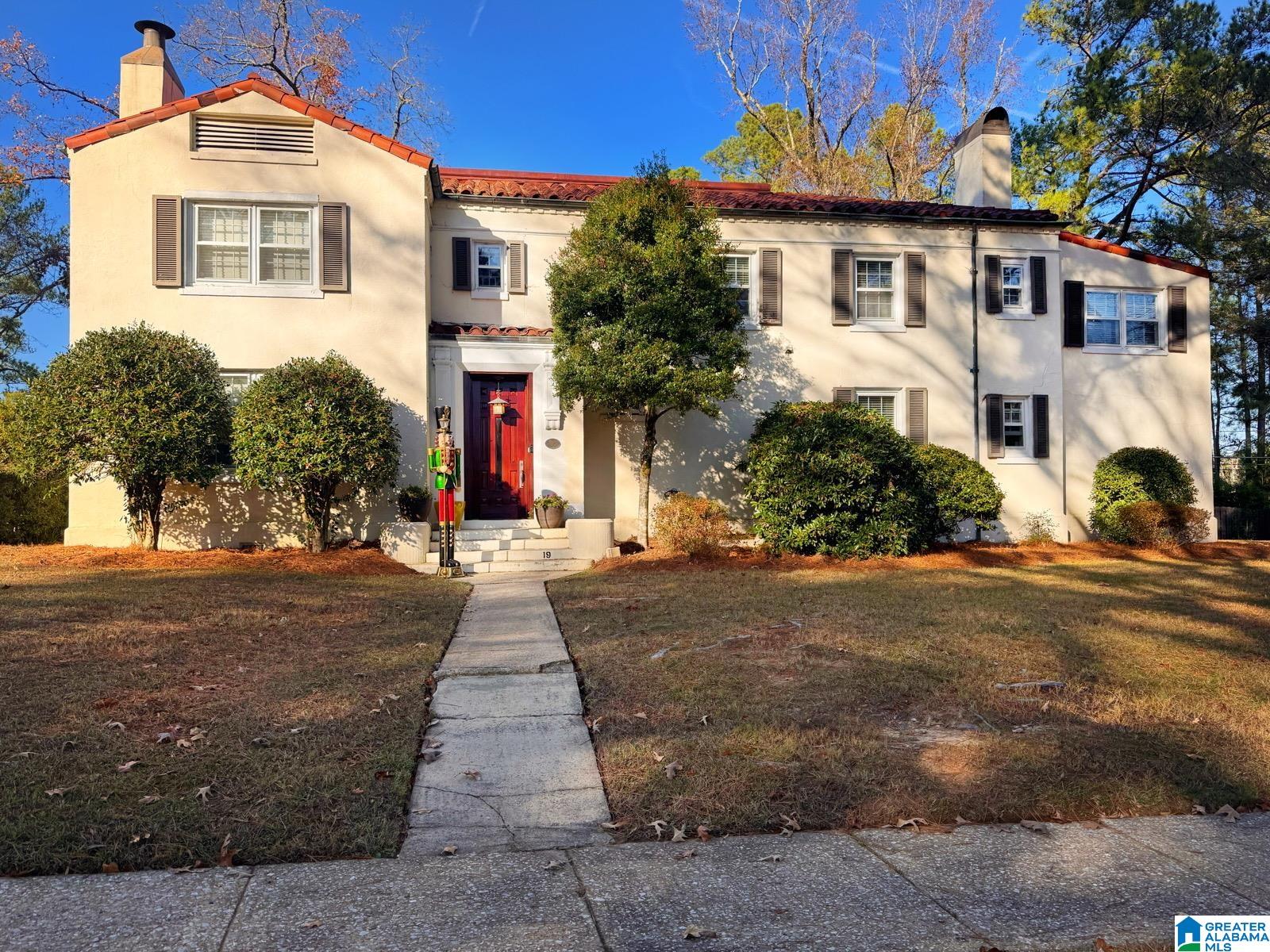 Photo 3 of Single family home for sale at 301 Buckner Cir, Anniston, AL 36205 | MLS# 21438031 | Listing updated on 2026-09-22