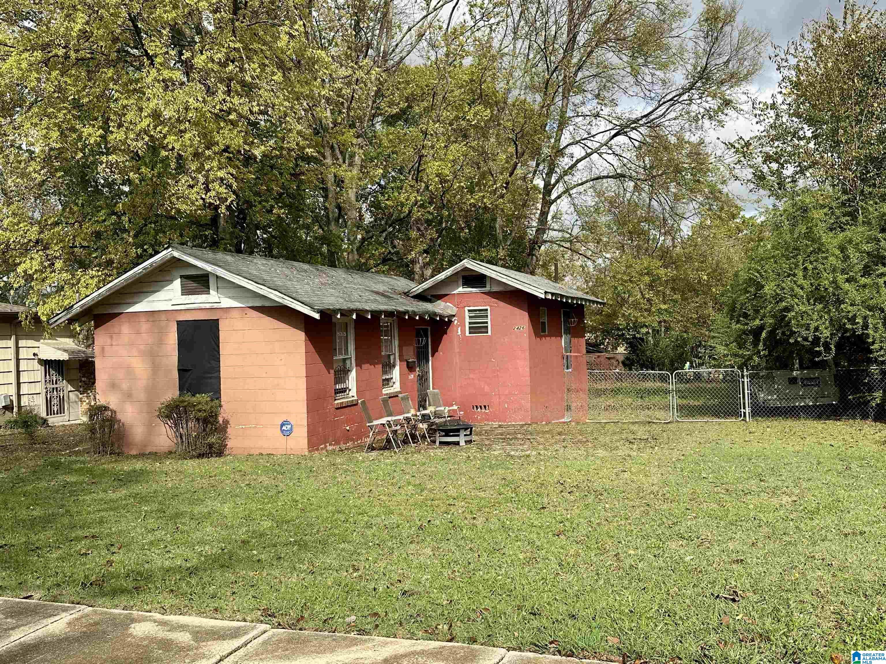 2426 PRINCETON AVENUE SW