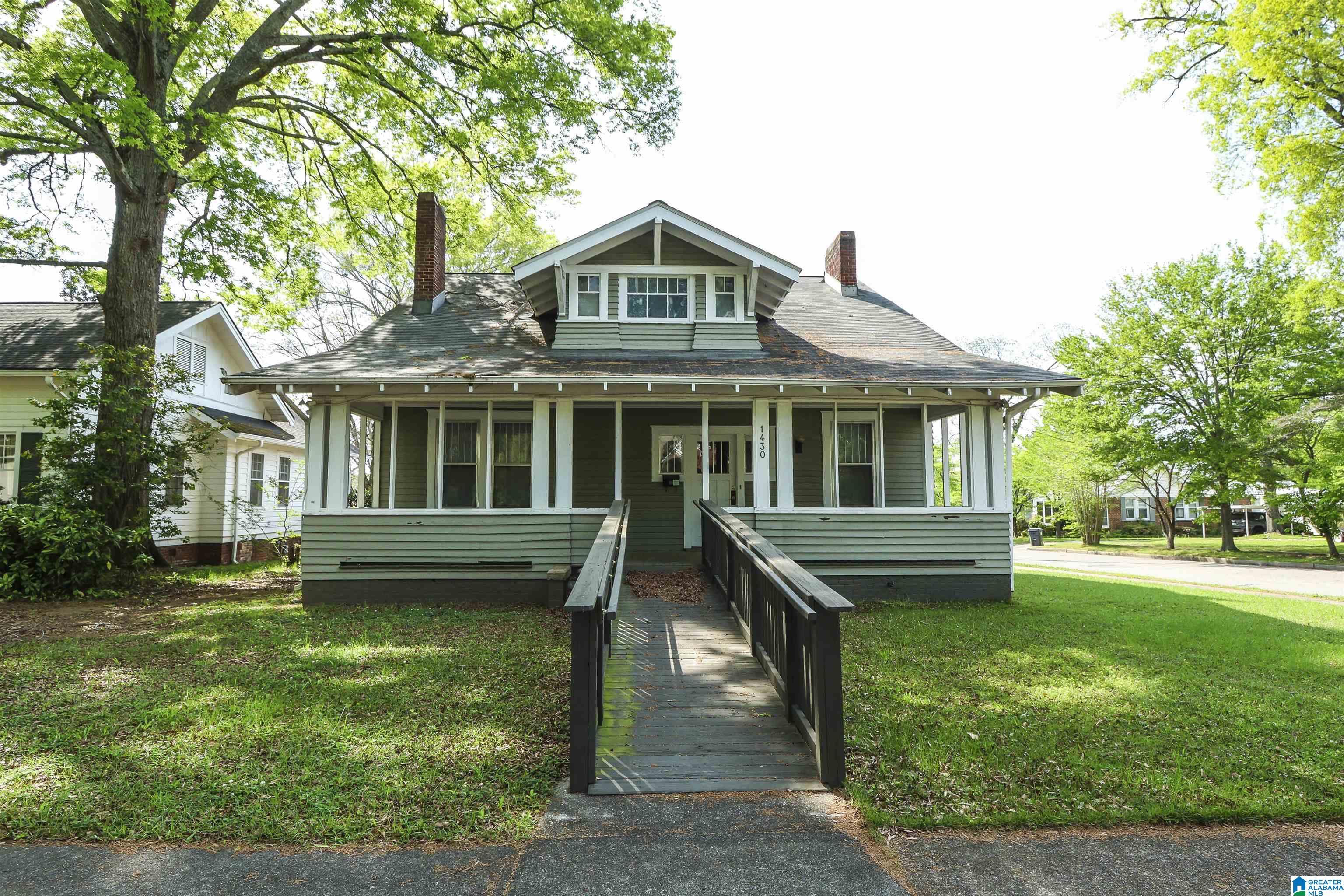 1430 CHRISTINE AVENUE