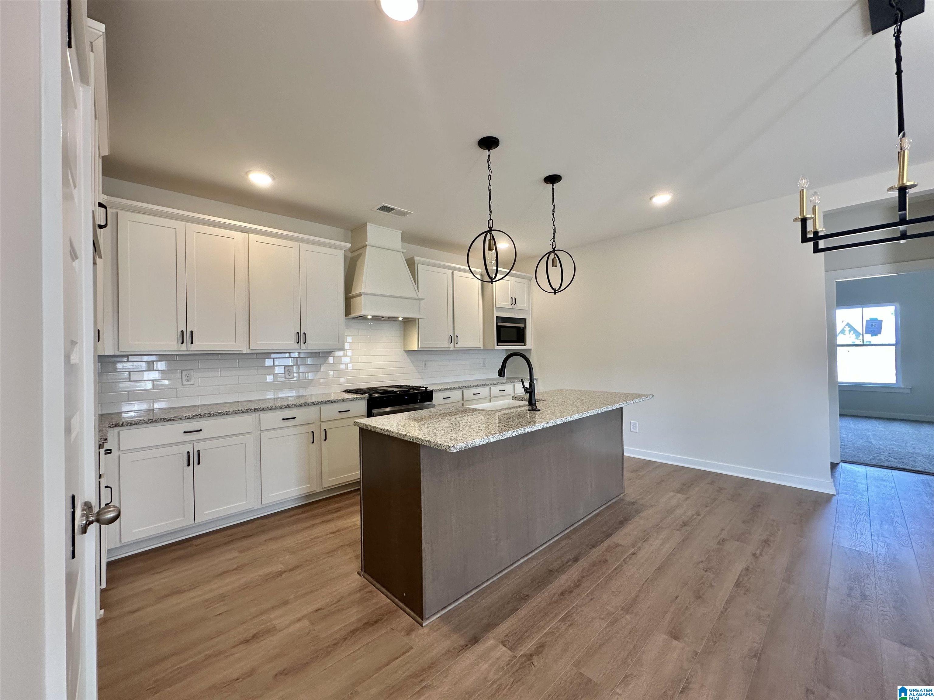 3rd image of 1008 Unali Townes Loop, Leeds, AL 35094 | MLS# 21438224