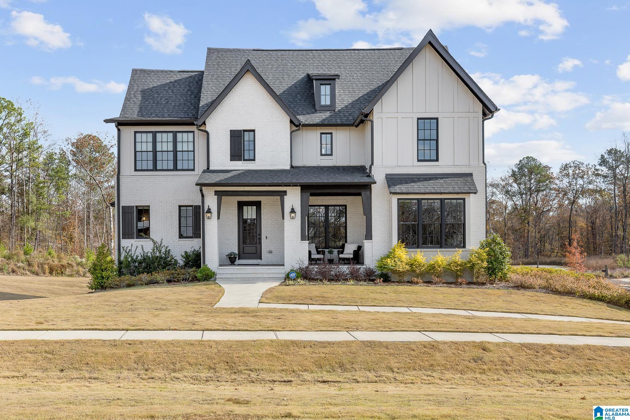 Homes for sale in Hoover, AL | 937 Livvy Lane, Hoover, AL 35244 | MLS# 21438271