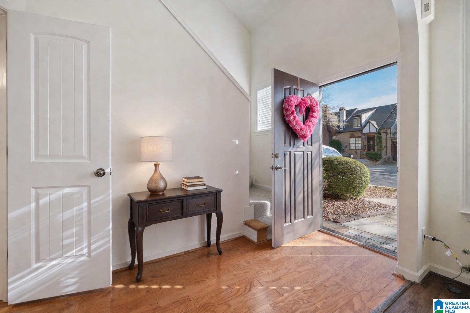 Homes for sale in Birmingham, AL | 2212 Ridgemont Dr, Birmingham, AL 35244 | MLS# 21438324