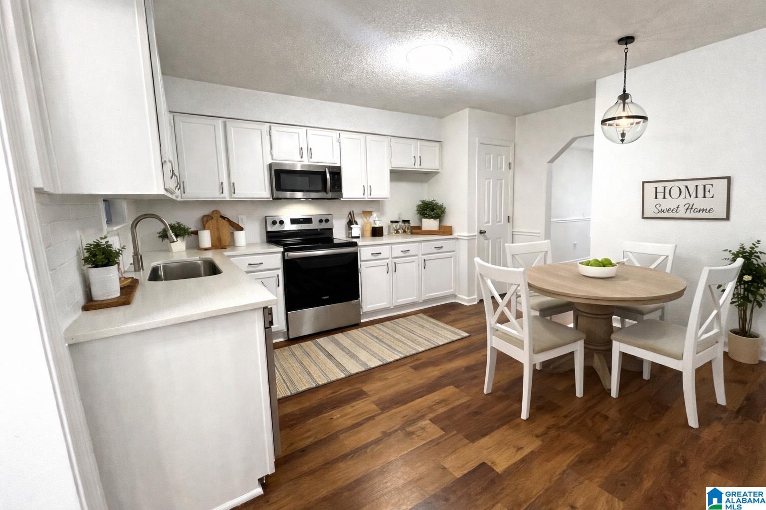 Homes for sale in Birmingham, AL | 1263 Magnolia Pl, Birmingham, AL 35215 | MLS# 21438358