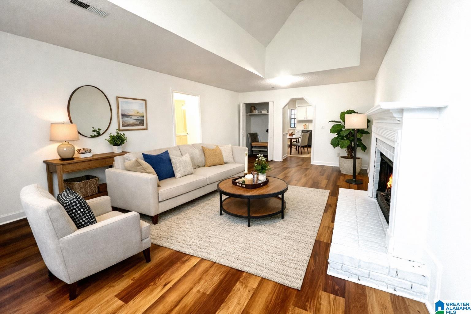 Homes for sale in Birmingham, AL | 1263 Magnolia Pl, Birmingham, AL 35215 | MLS# 21438358