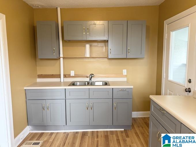 Homes for sale in Birmingham, AL | 3929 41St Avenue N, Birmingham, AL 35217 | MLS# 21438377